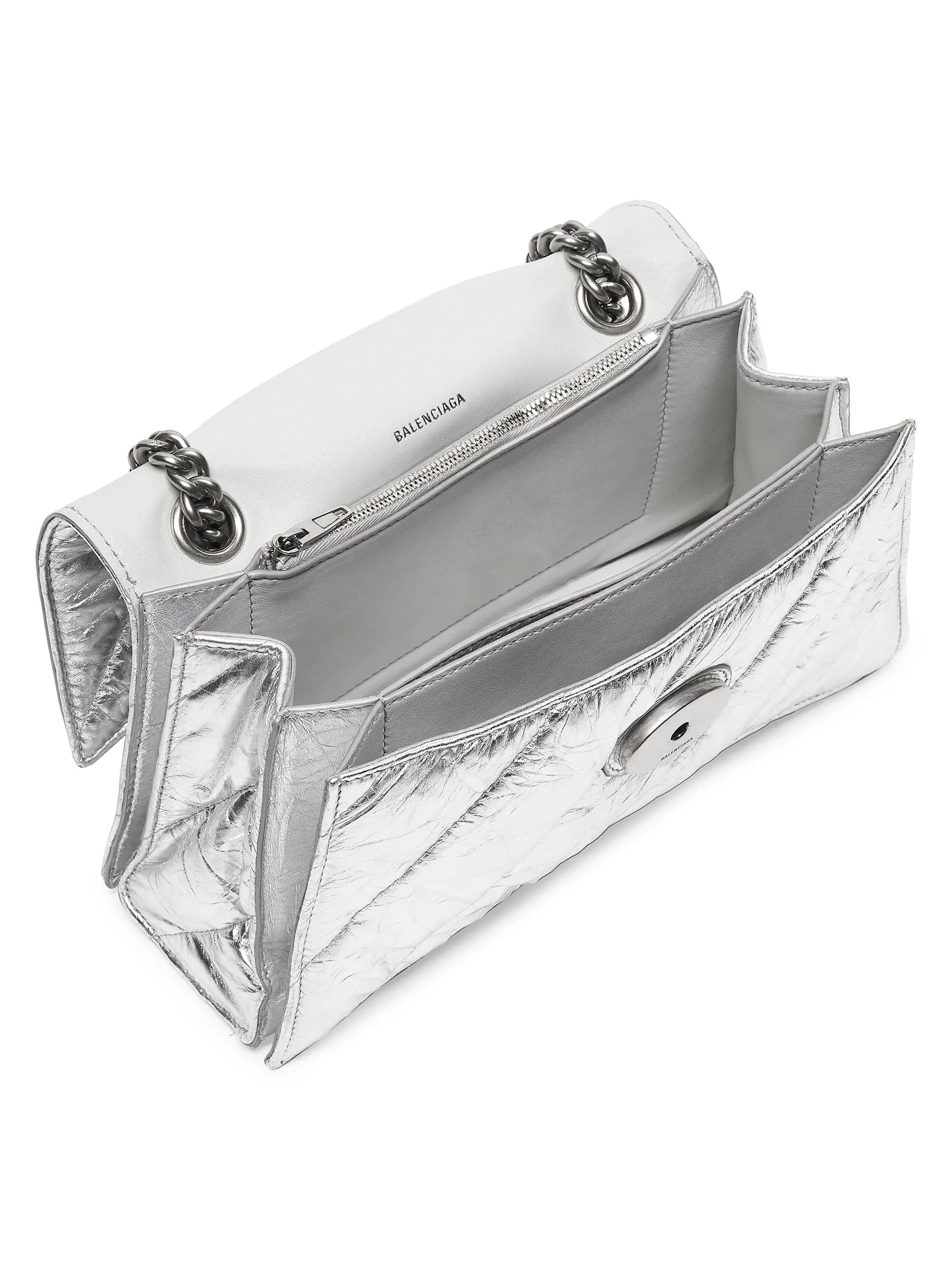 #color_silver