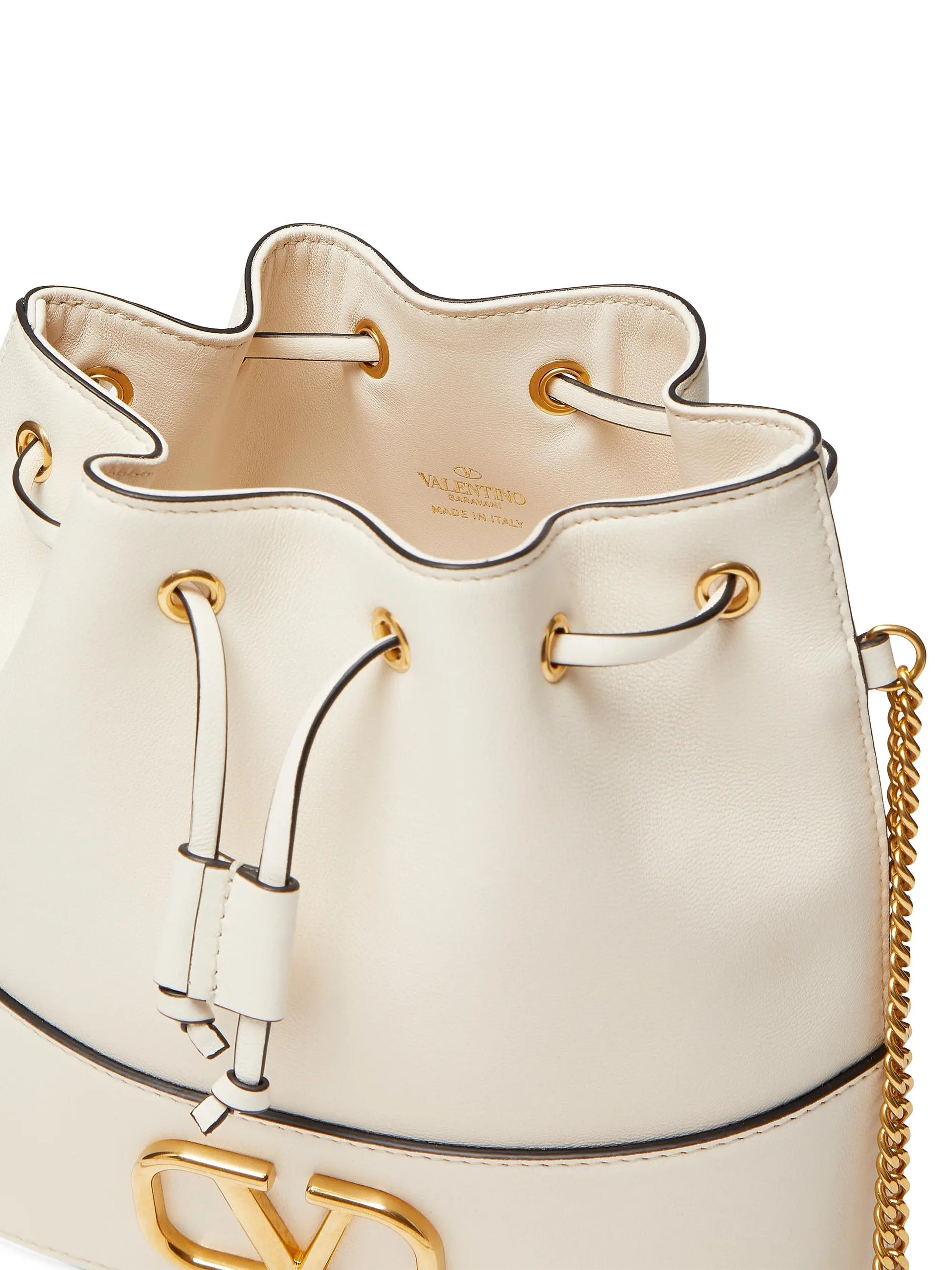 #color_light-ivory