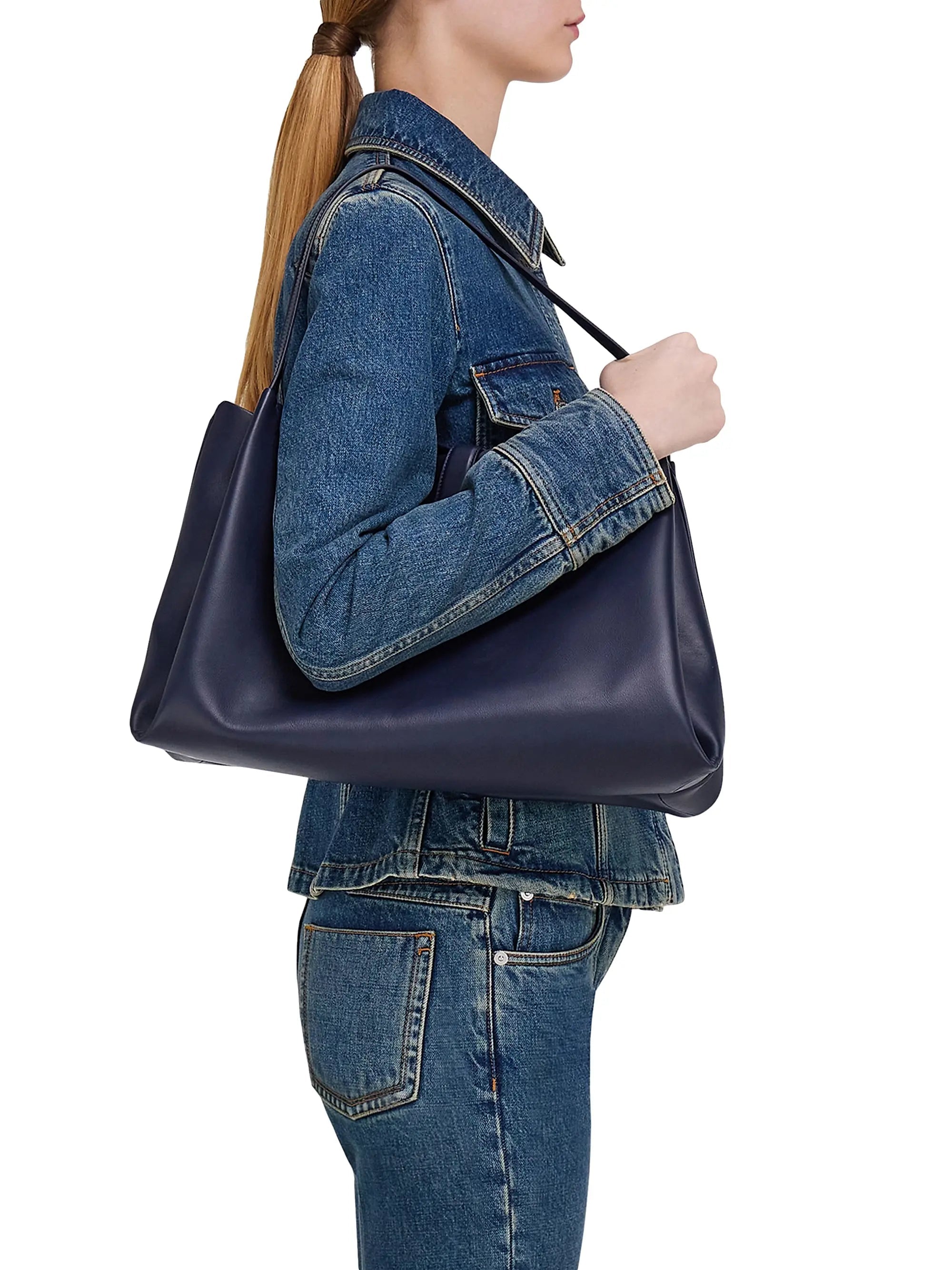 #color_navy
