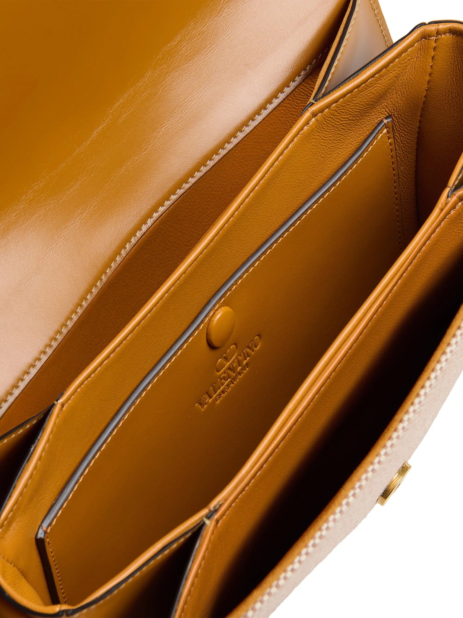#color_natural-golden-cuir