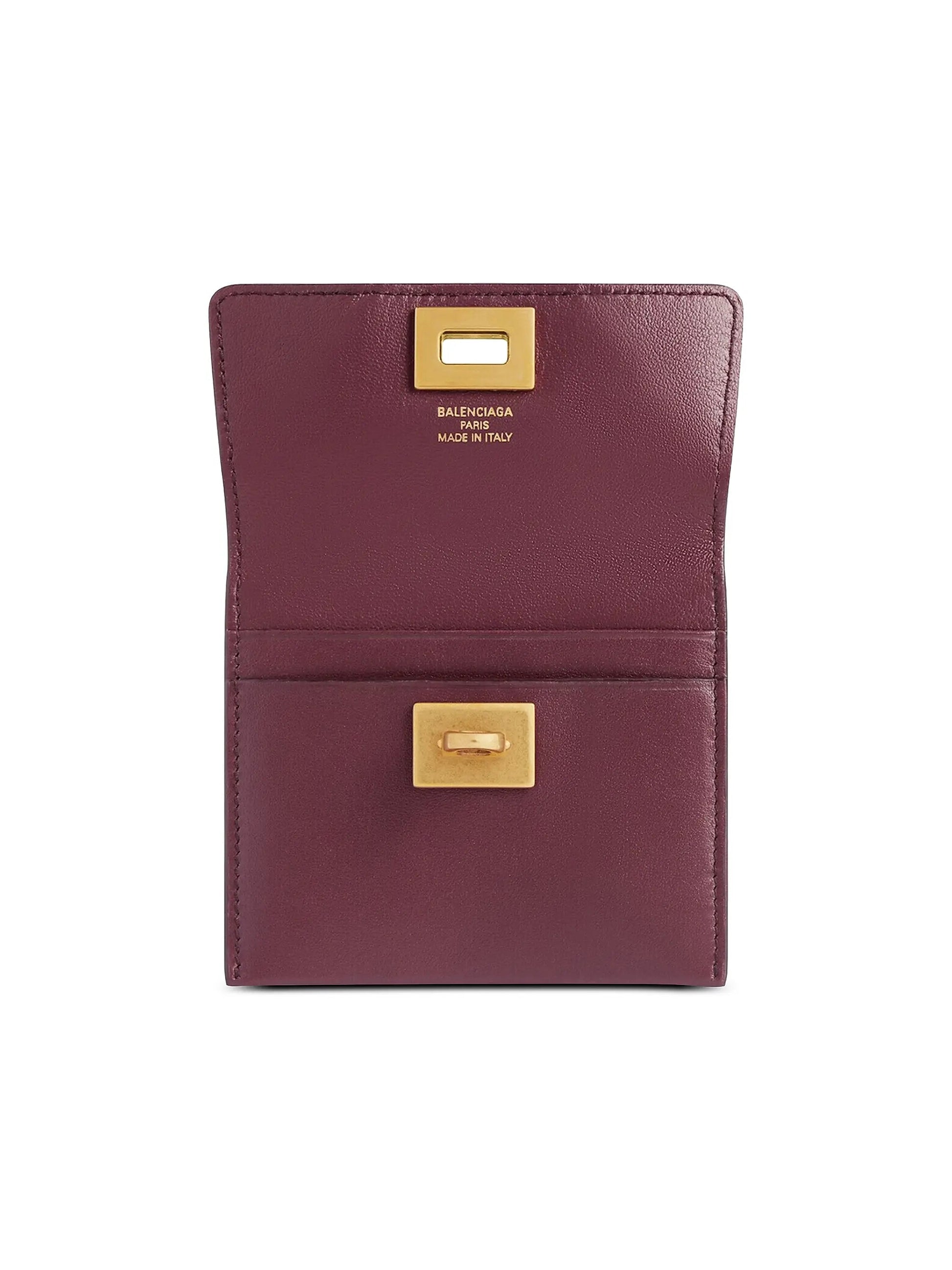 #color_burgundy