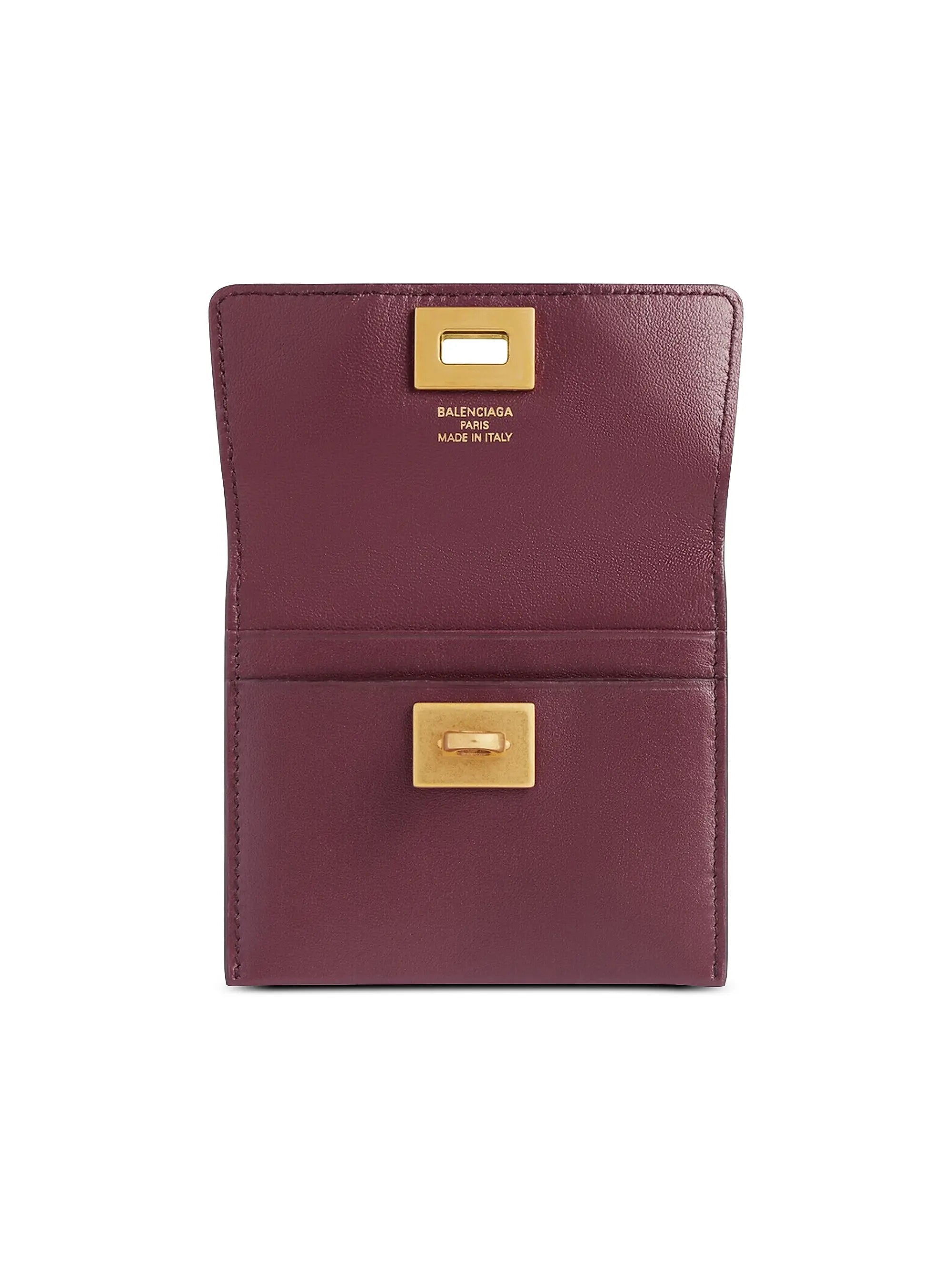 #color_burgundy