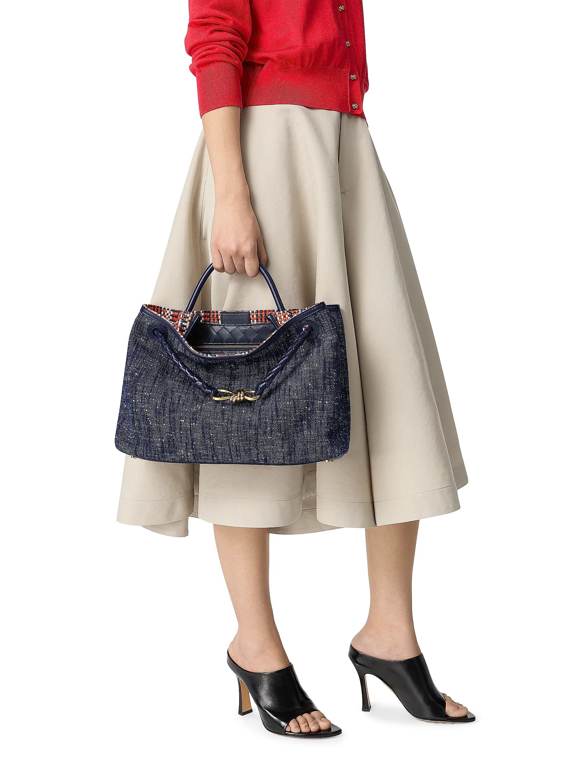 #color_navy-white
