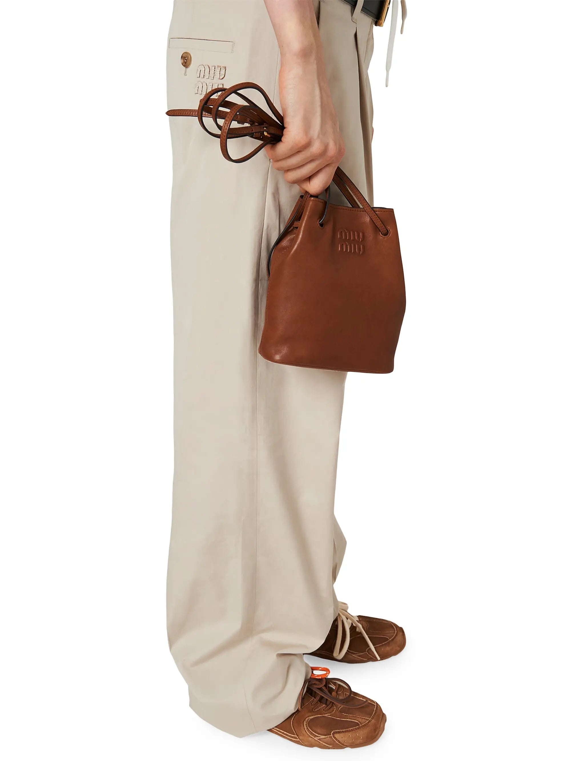 #color_brown