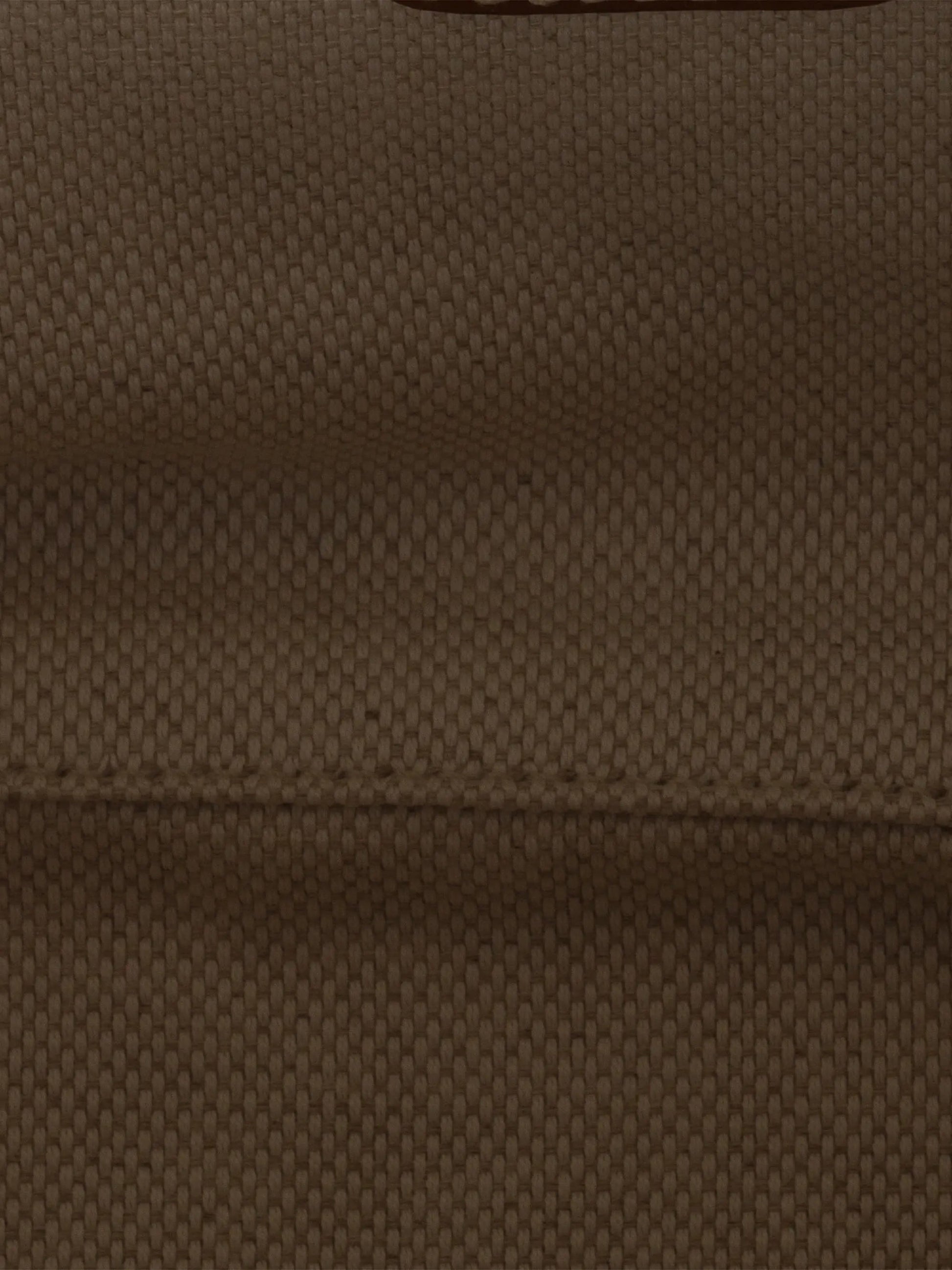 #color_brown-white