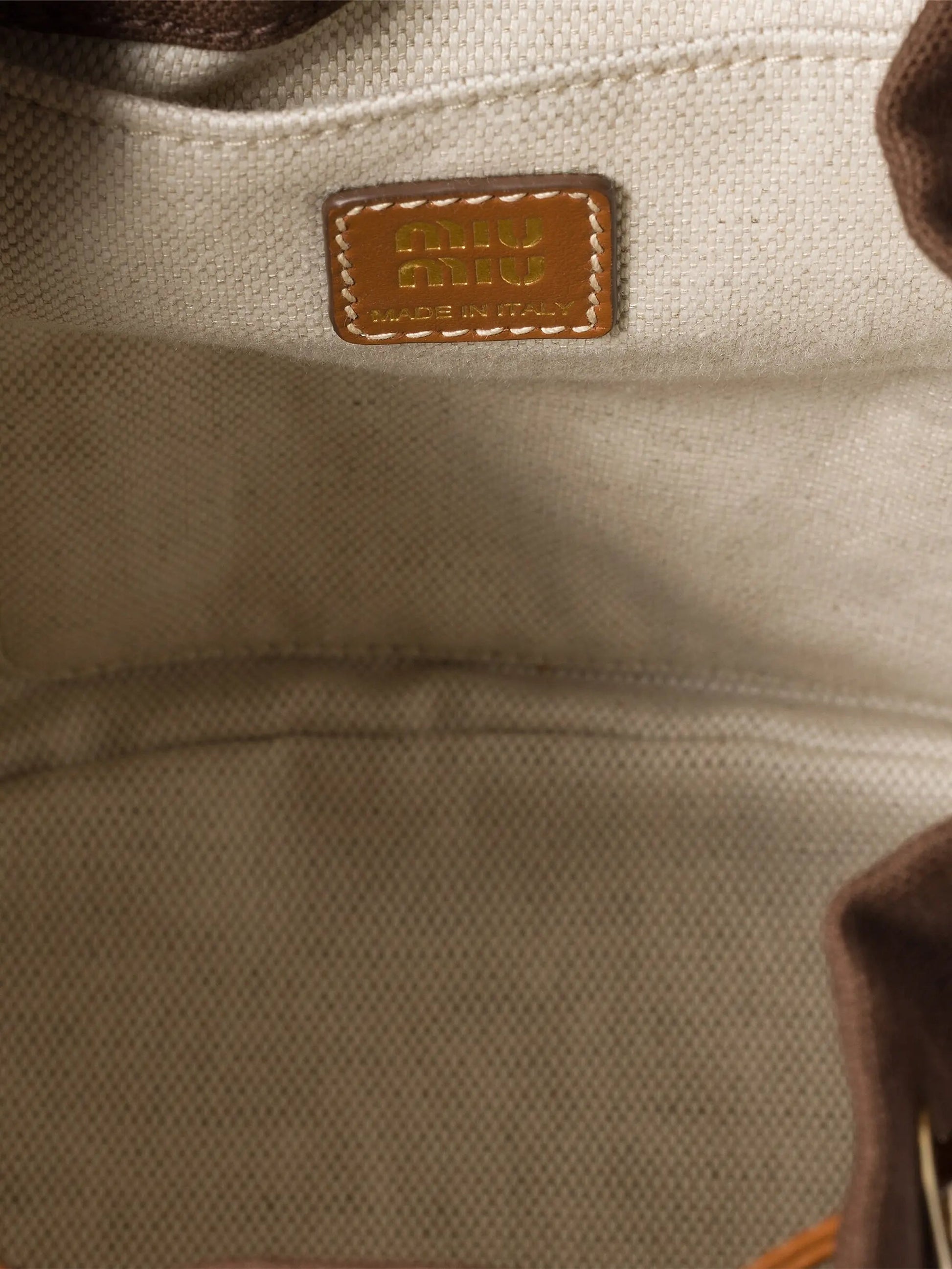 #color_brown