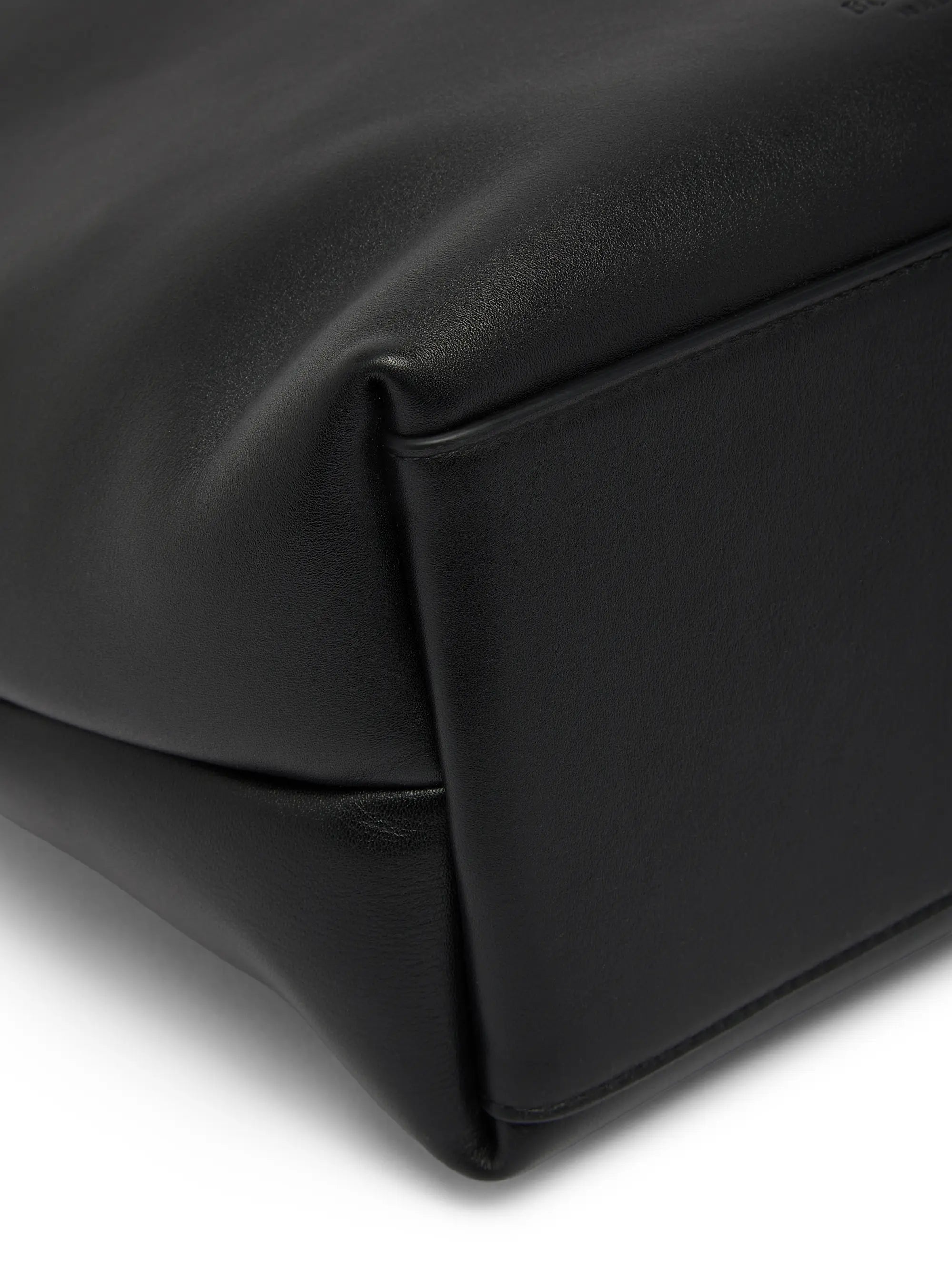 #color_black-brass