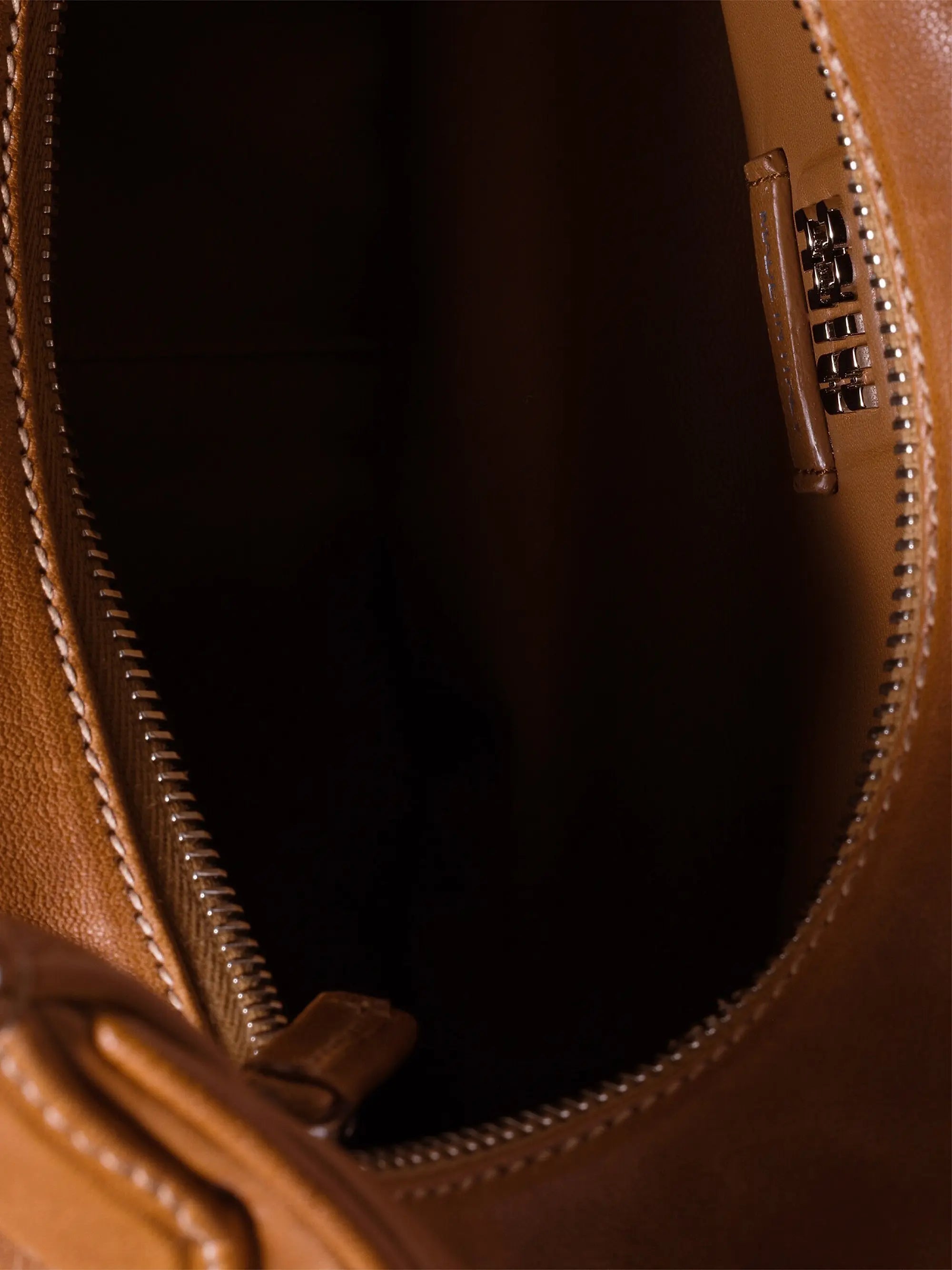 #color_brown