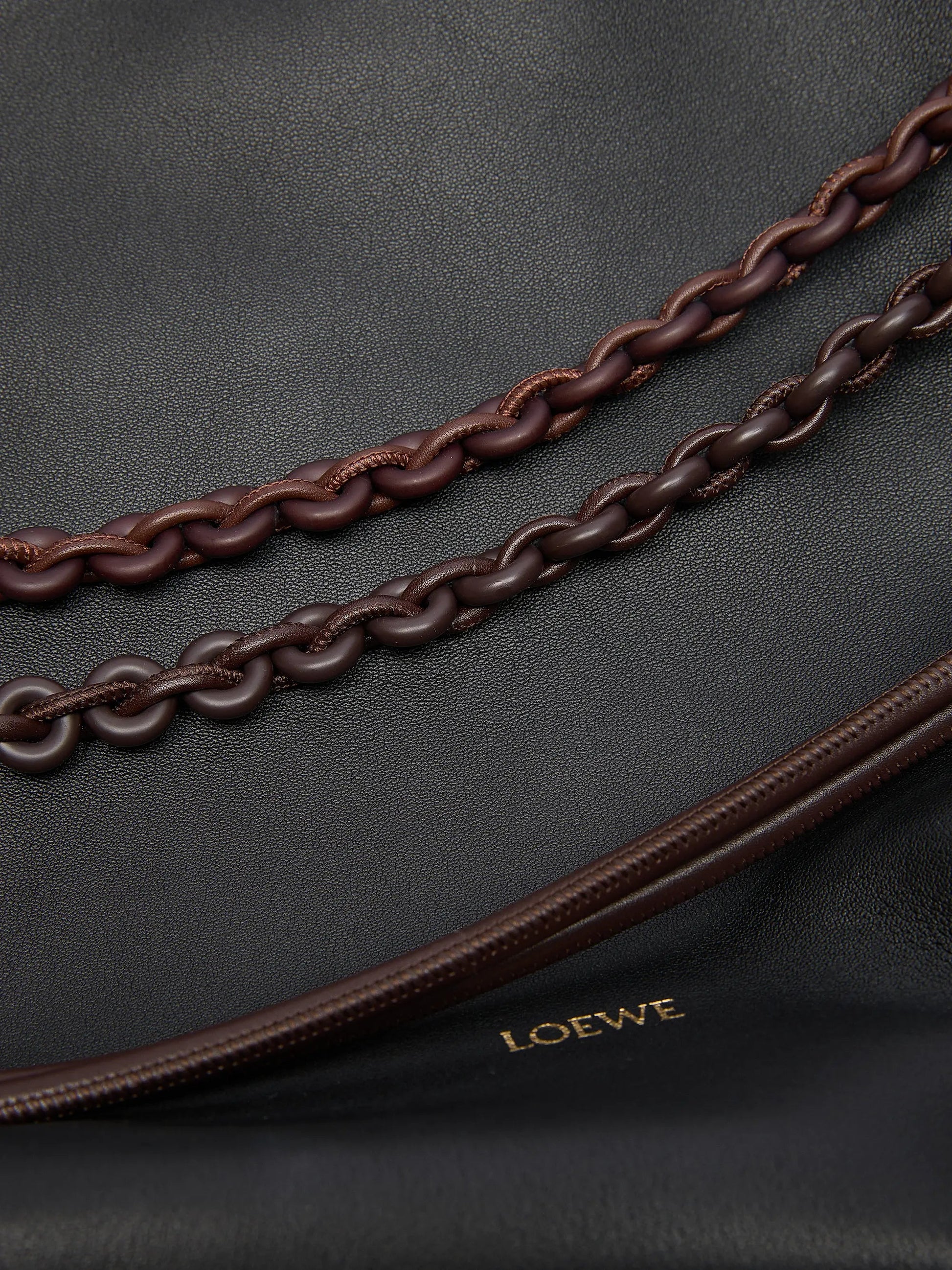 #color_black-dark-brownie