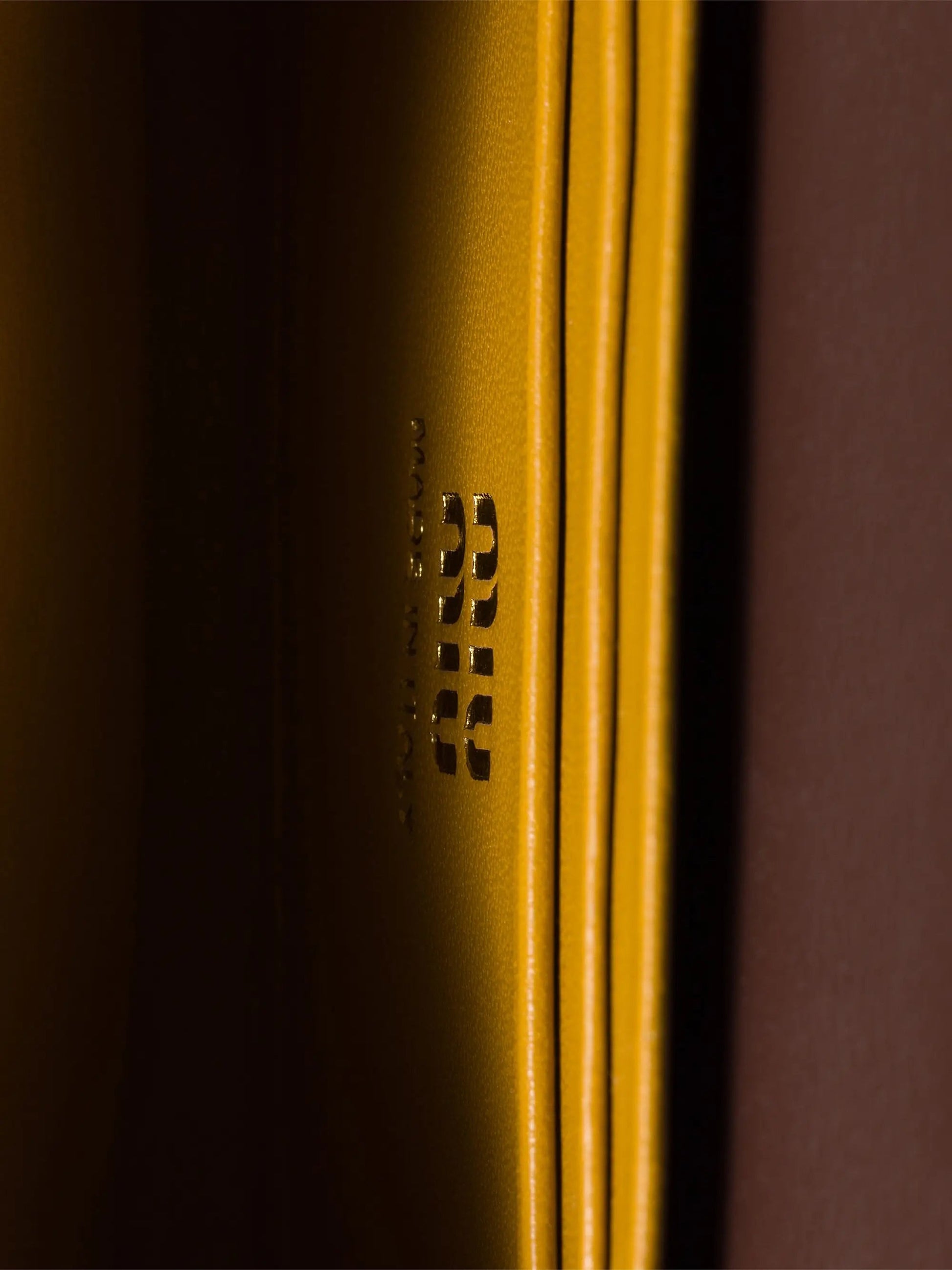 #color_dark-brown