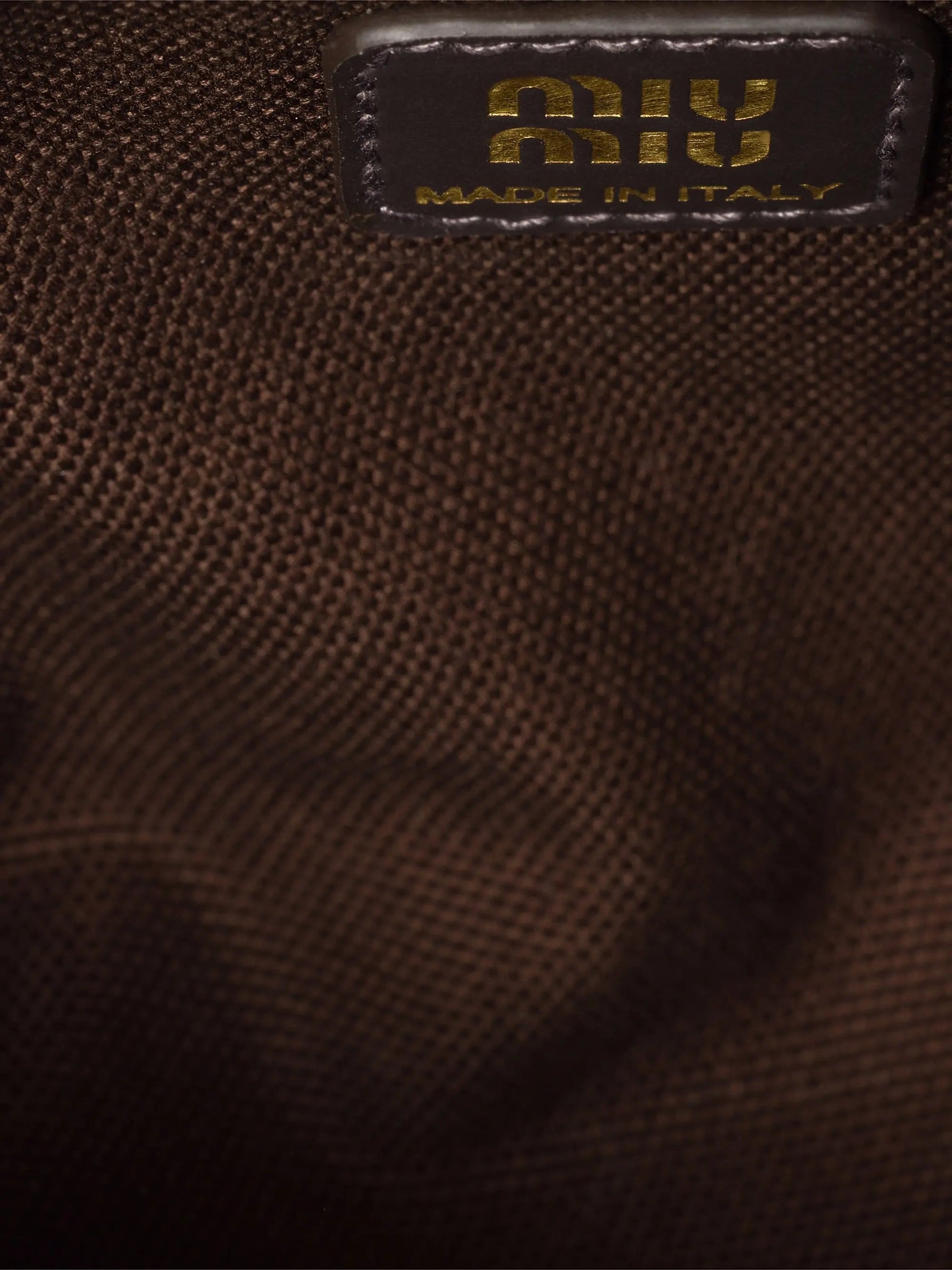 #color_brown