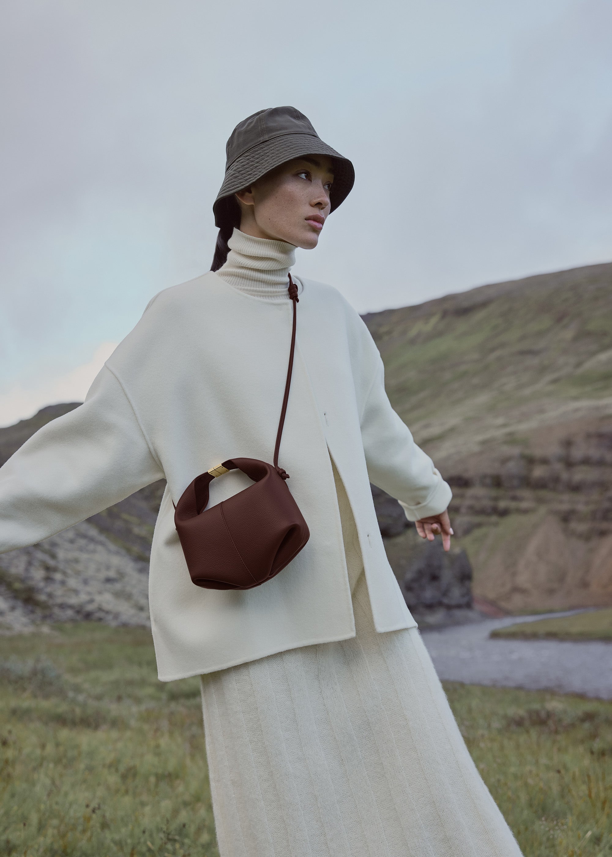 Polene Beri Textured Sandalwood