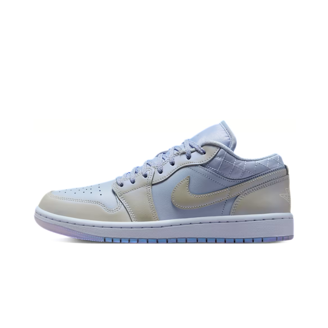 Jordan 1 Low SE Ghost Pearlized Quilt (W)