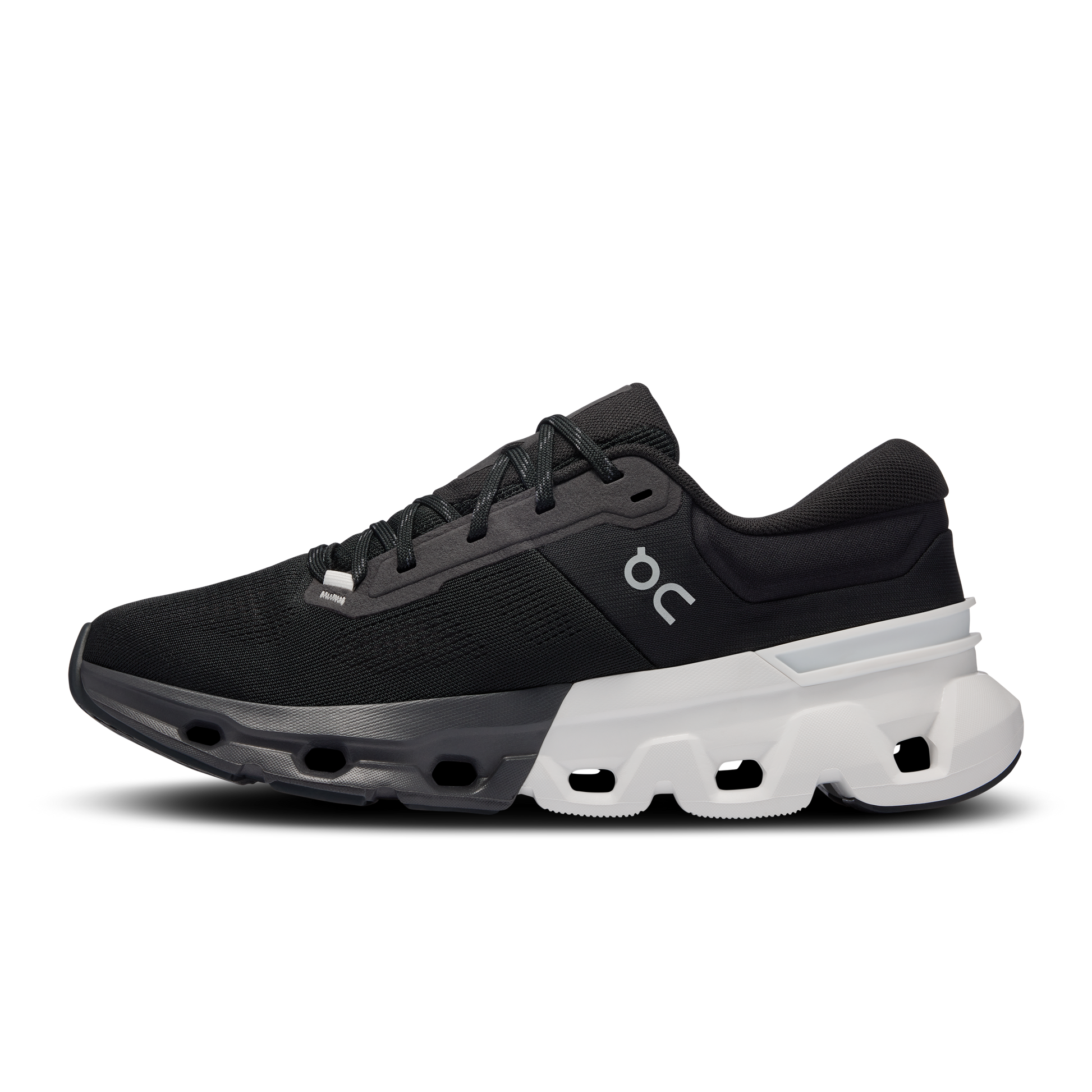 On Cloudflyer 5 Black White (Women'S)