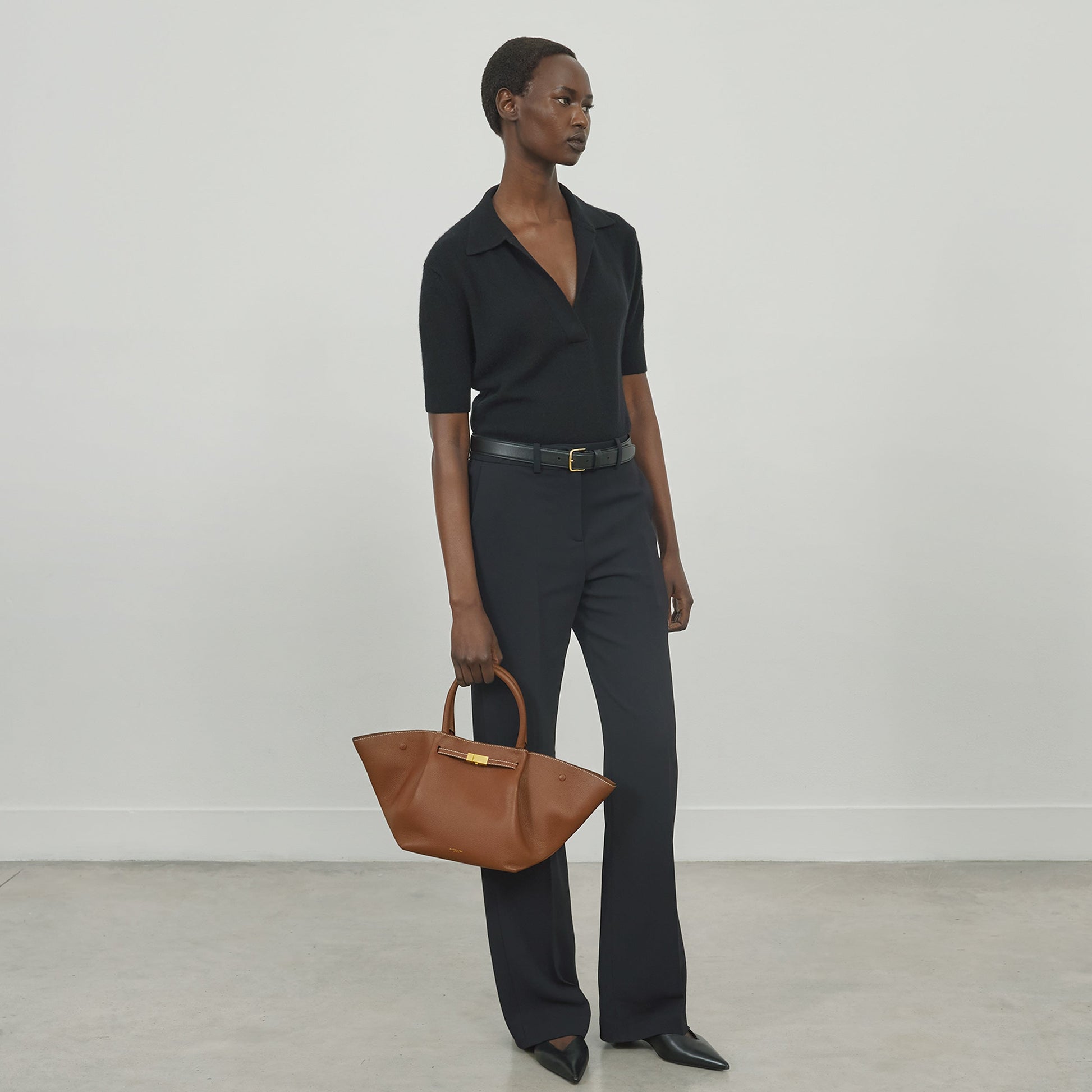 DeMellier The Midi New York tan small grain ecru stitching