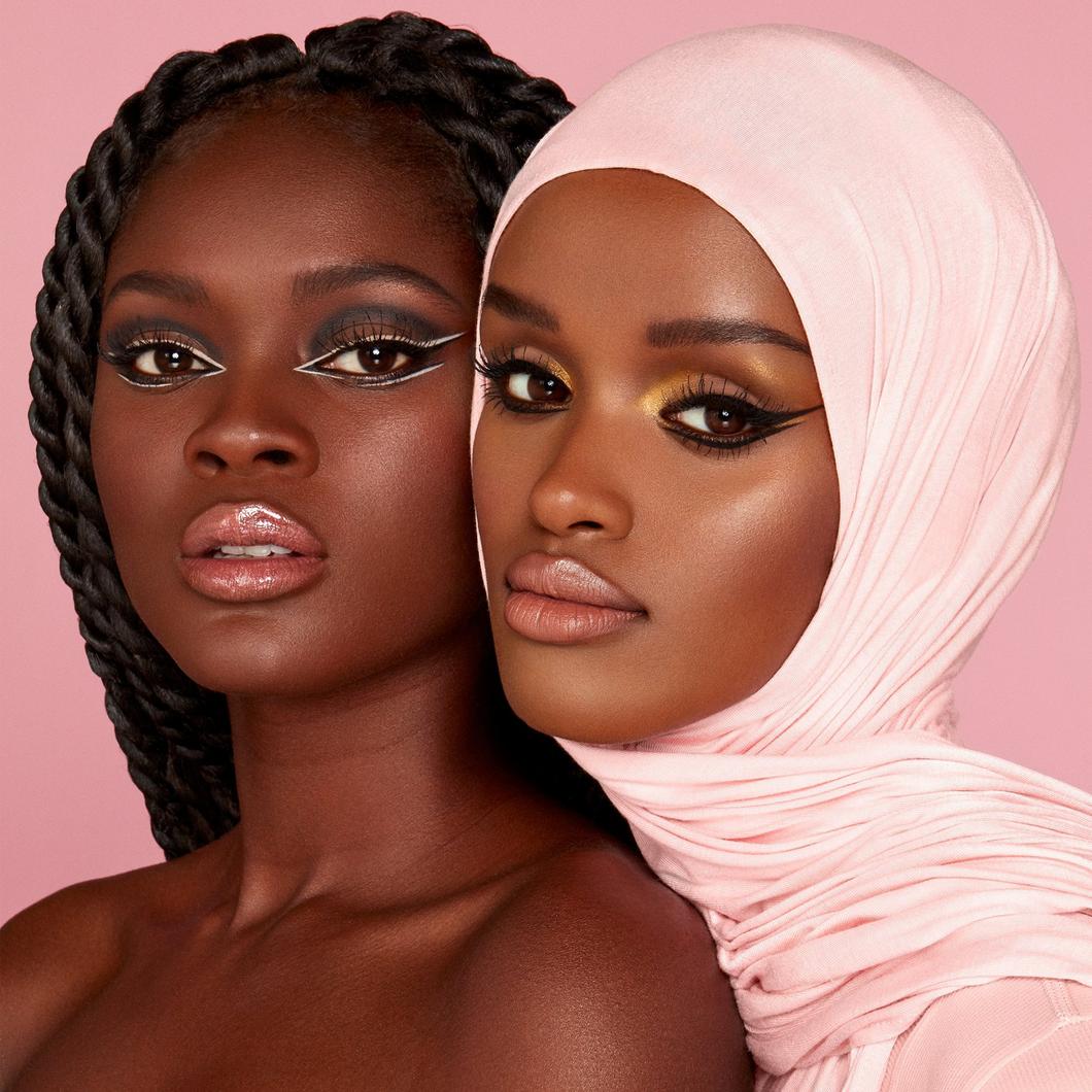 #color_009-shimmery-black