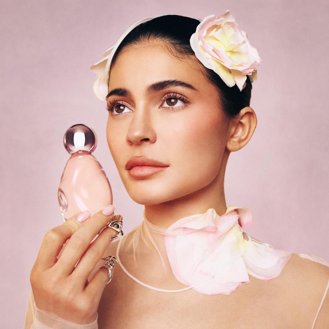 KYLIE COSMETICS Cosmic Kylie Jenner Eau de Parfum Travel Spray