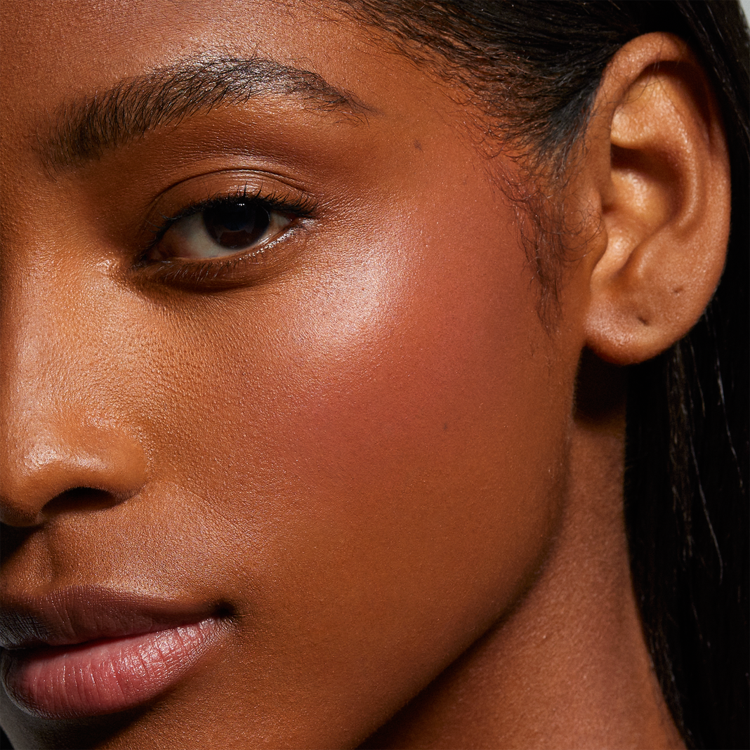 #color_meet-me-there