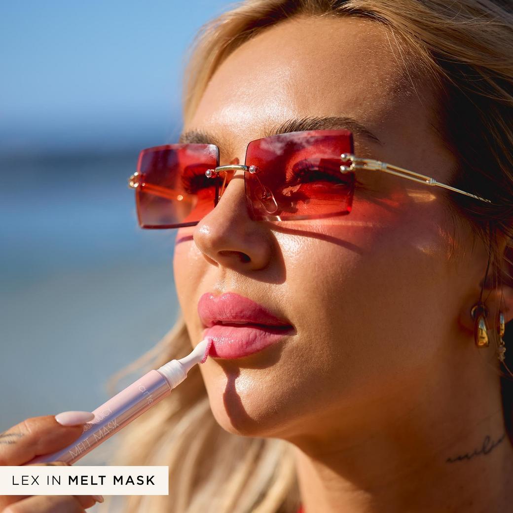 #color_lip-melt-mask