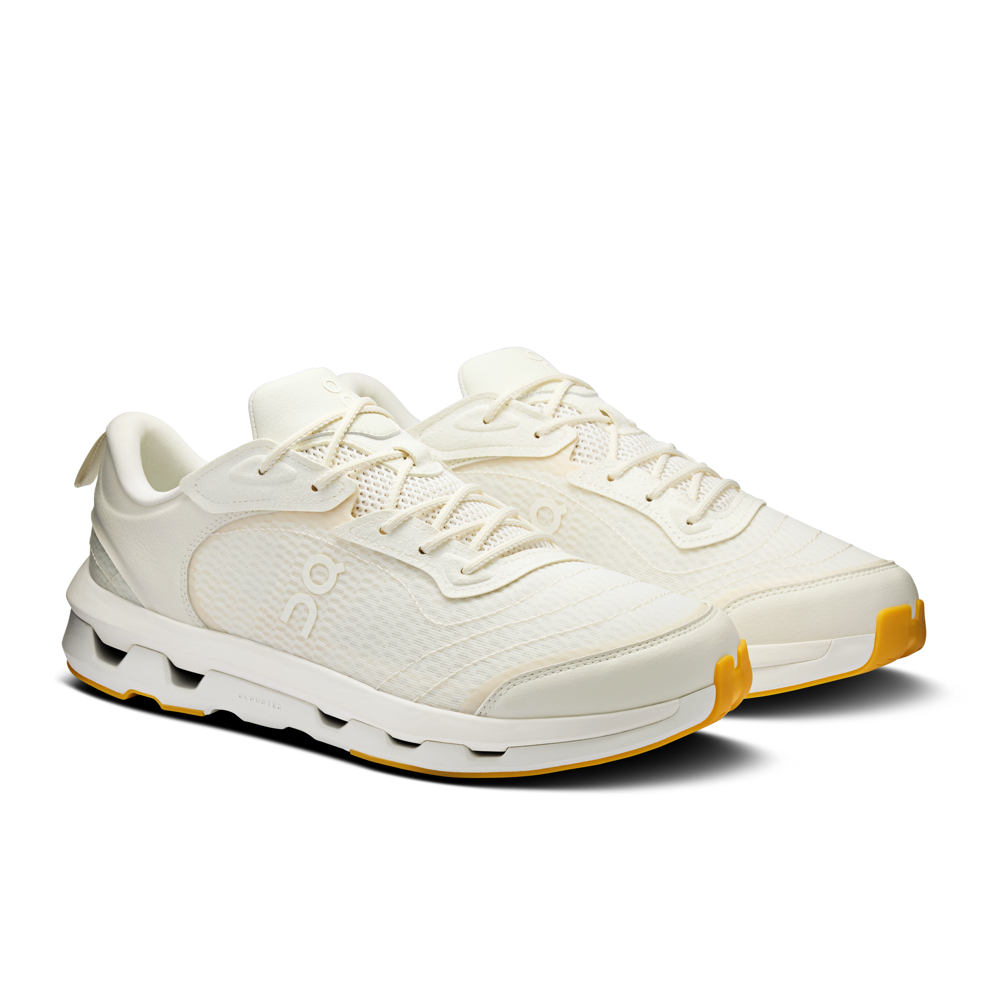 On Cloudzone Moon Ivory Ivory