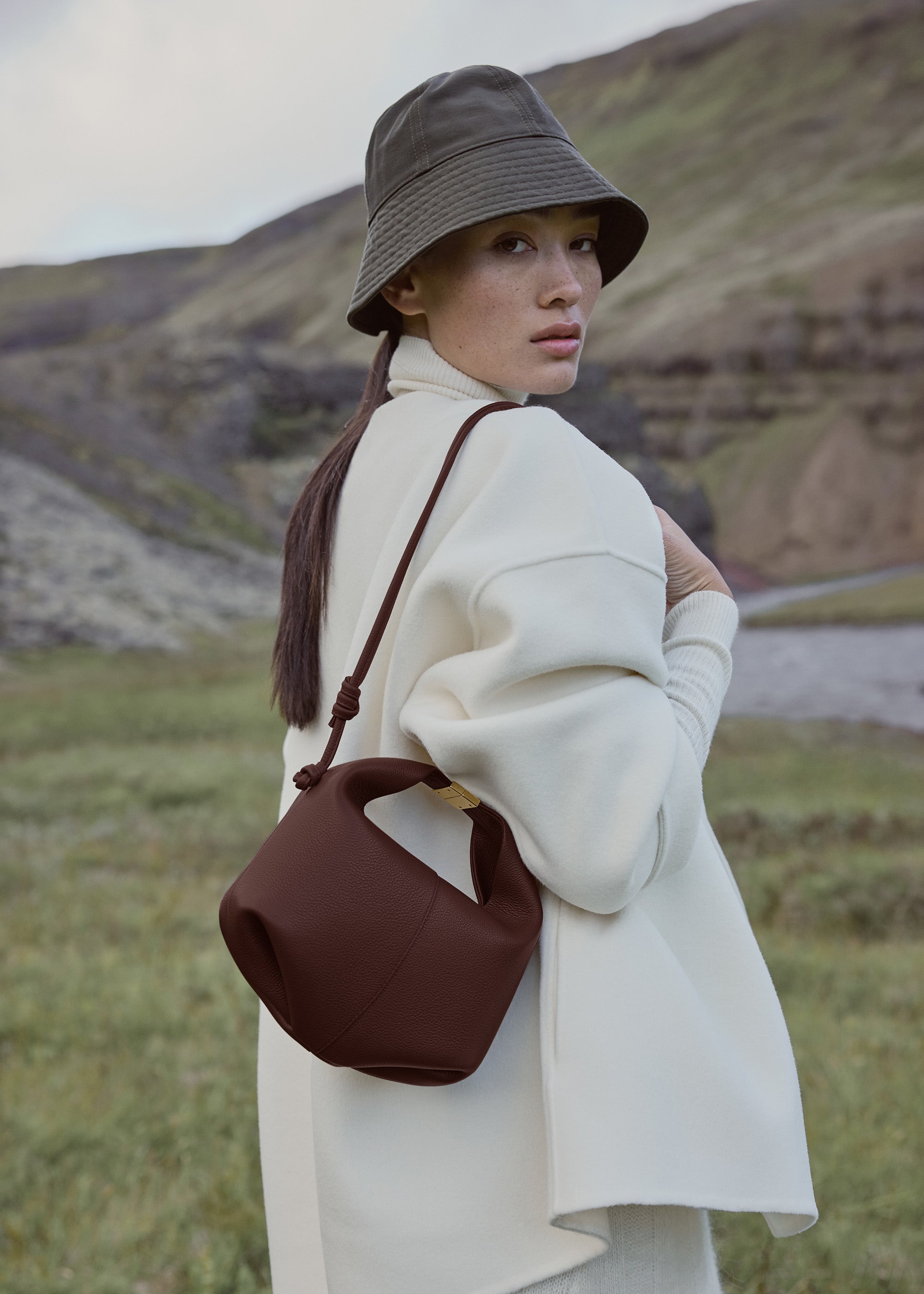 Polene Beri Textured Sandalwood