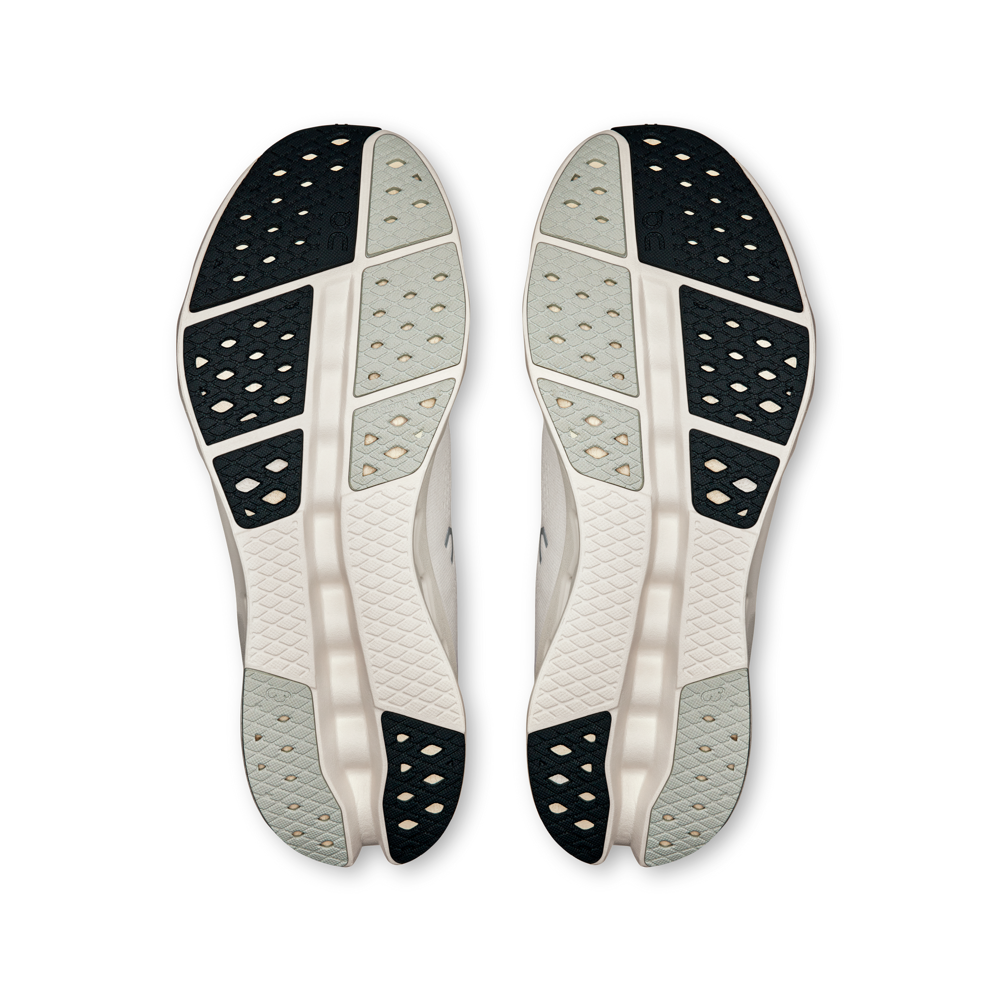 On Cloudsurfer 2 Wide Ivory Ivory