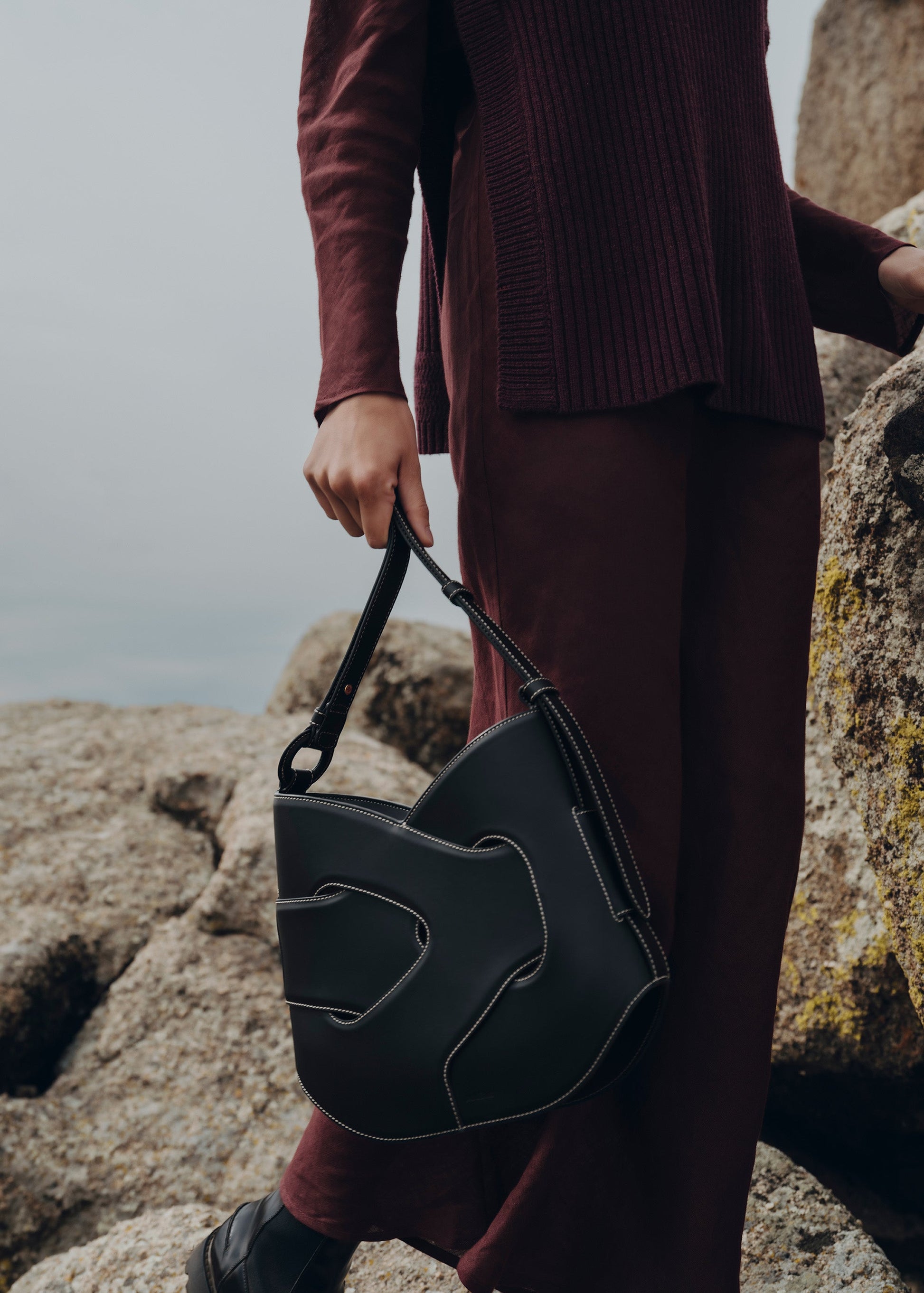 Polene Nodde Hobo Smooth Black