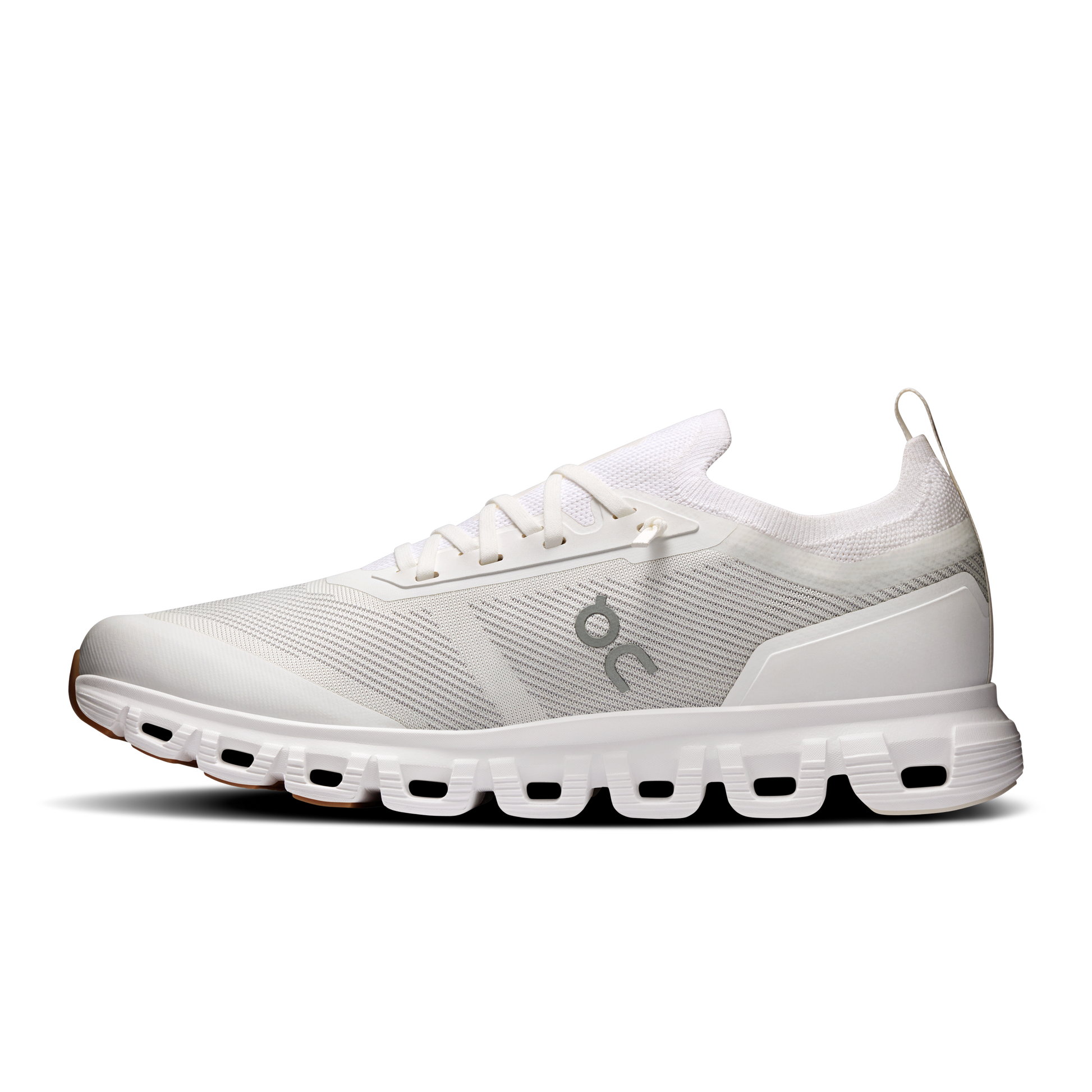 On Cloud 6 Versa White White