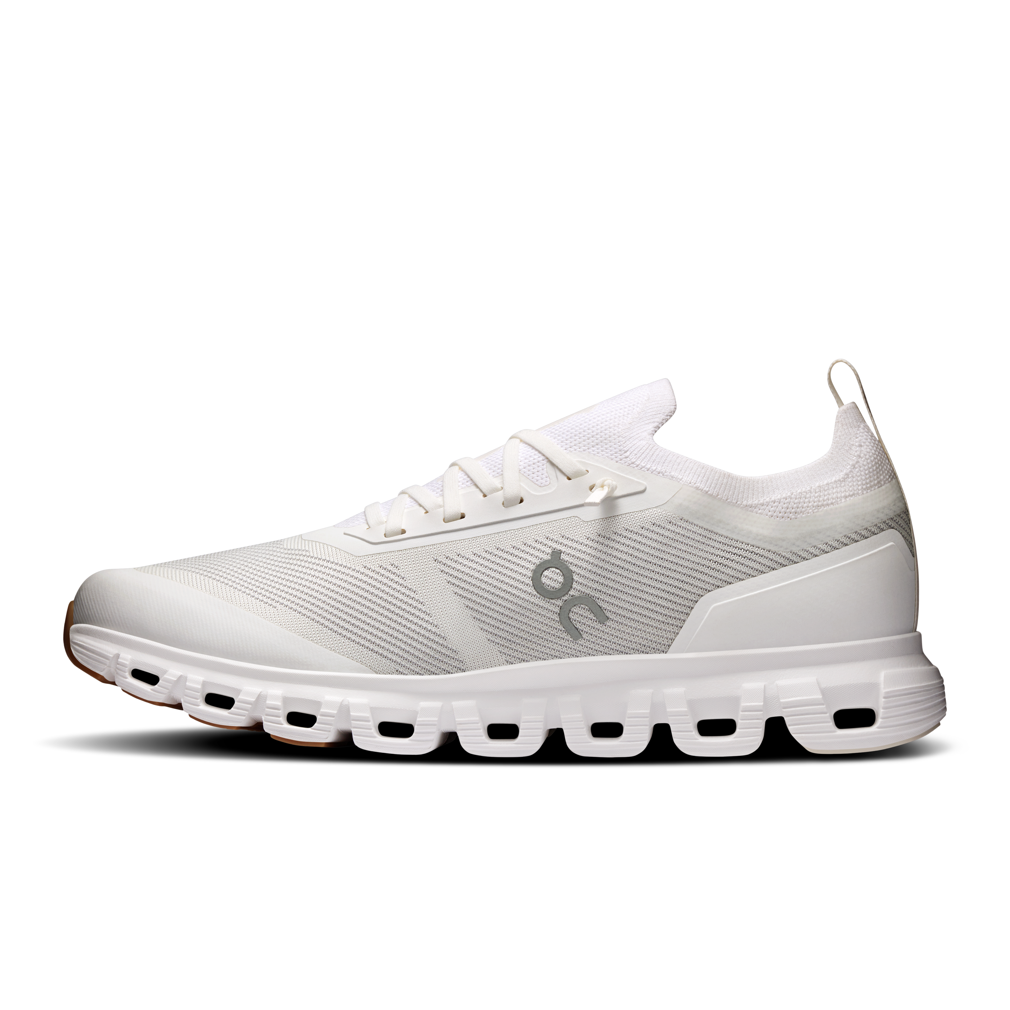On Cloud 6 Versa White White