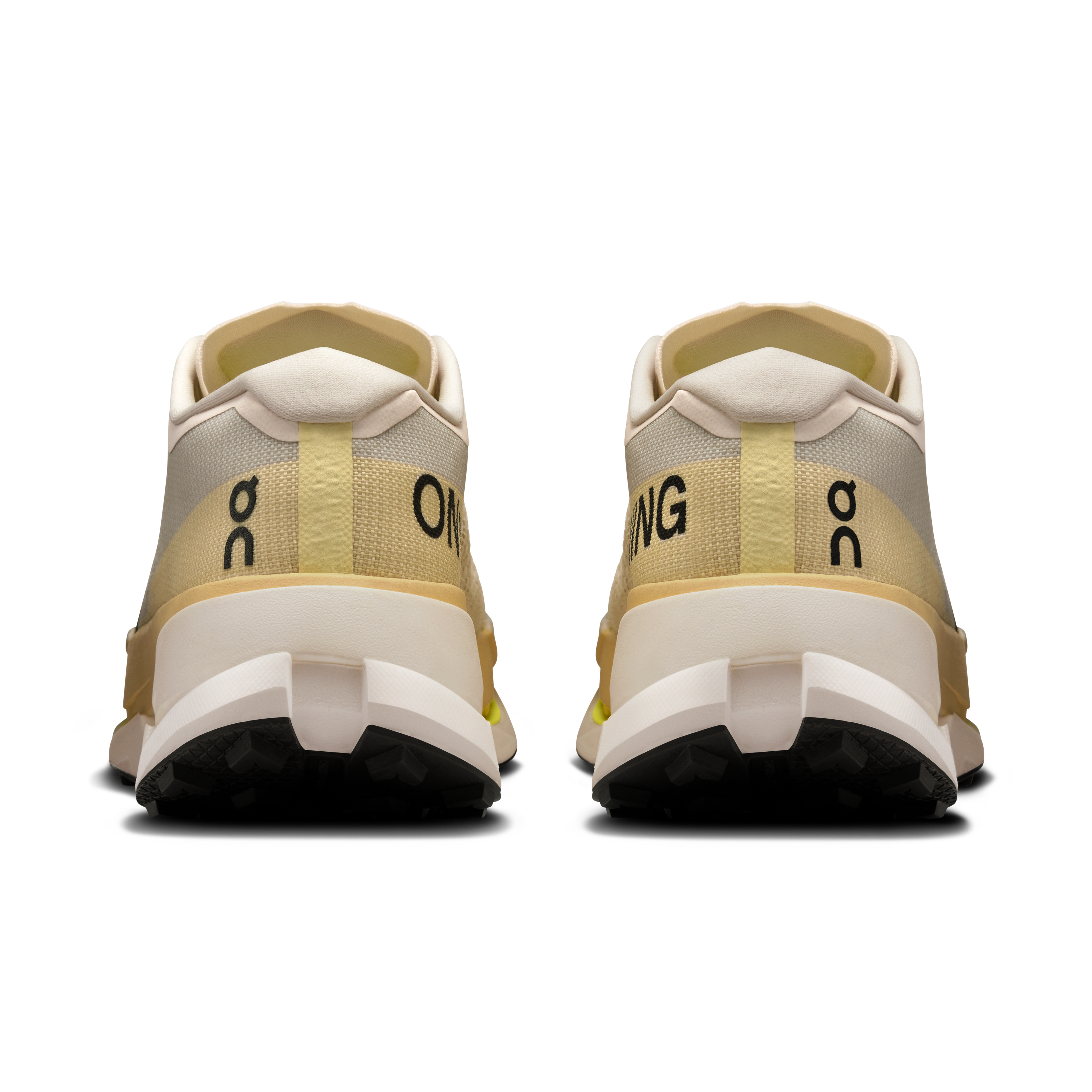 On Cloudultra Pro Pearl Lychee