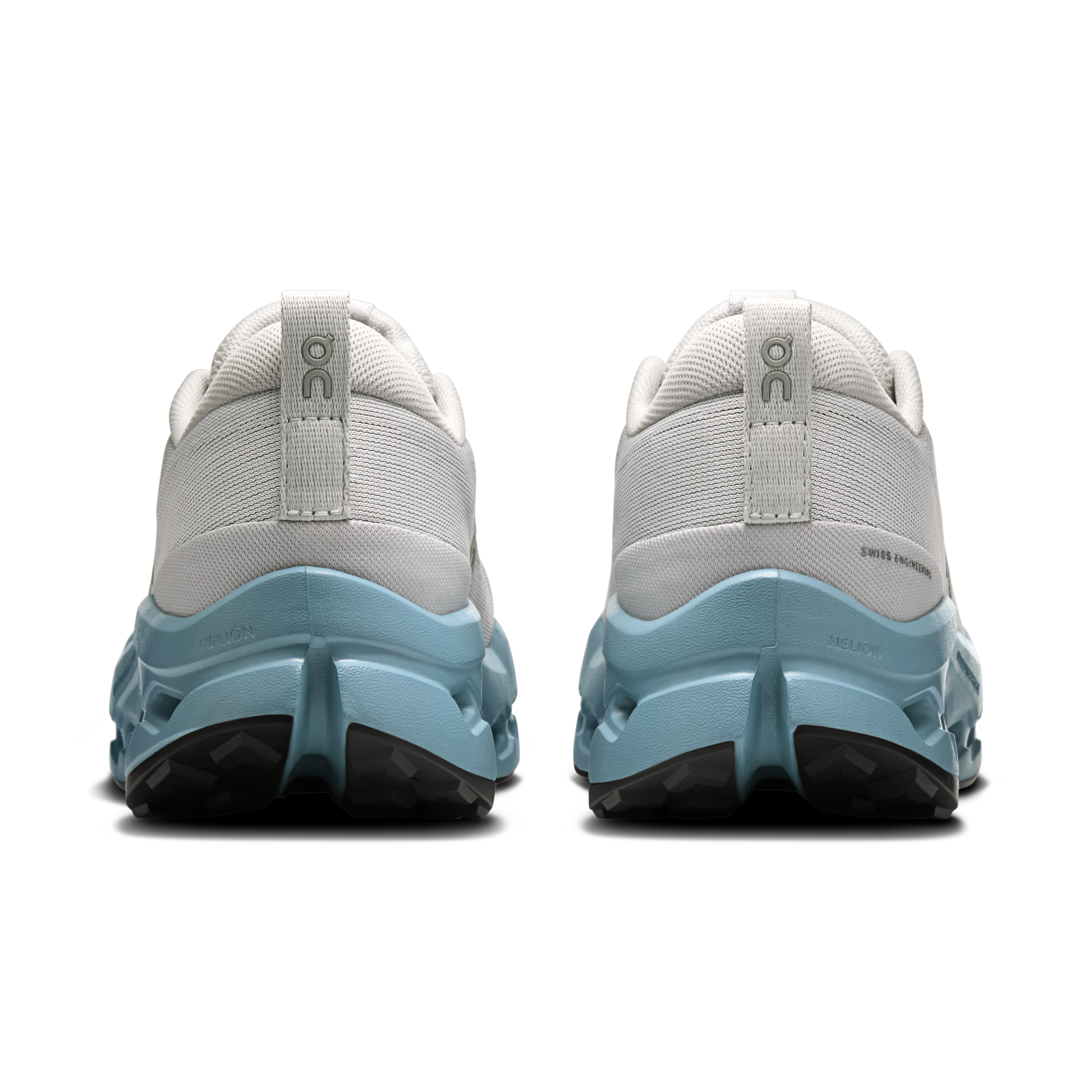 On Cloudsurfer Trail 2 Glacier Dust (Women'S)