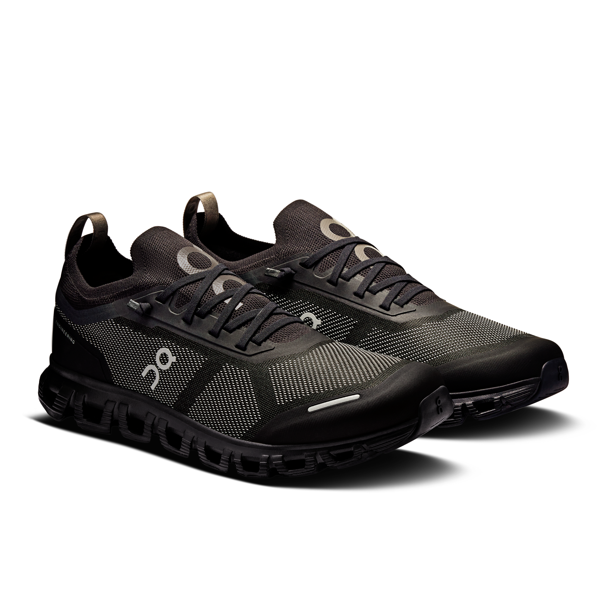 On Cloud 6 Versa Black Eclipse