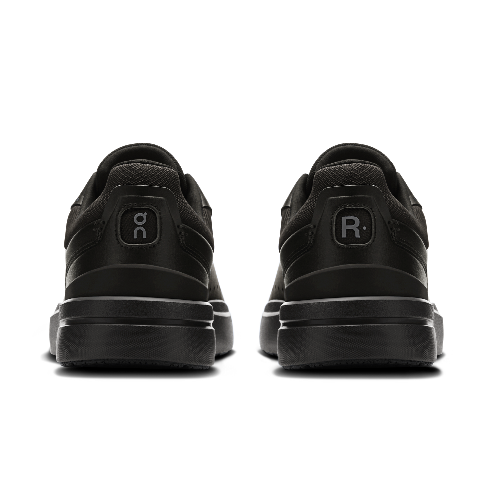 On The Roger Advantage Black Black