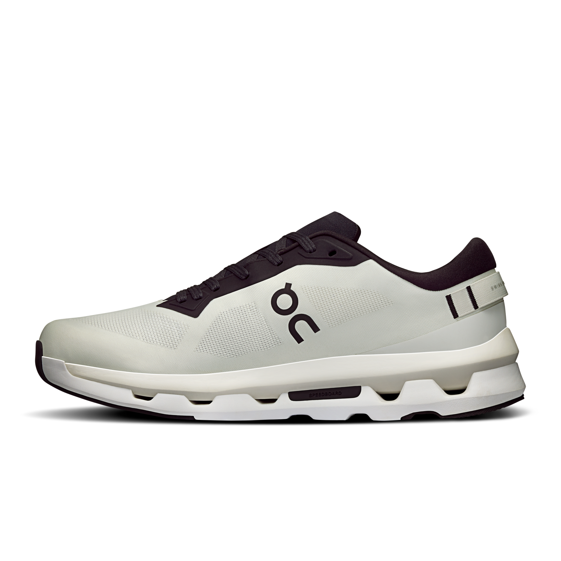 On Cloudzone Ice Black
