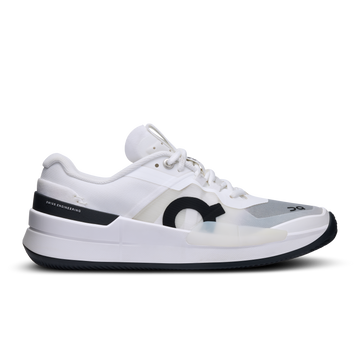 On The Roger Pro 2 Clay White Black (Women'S)