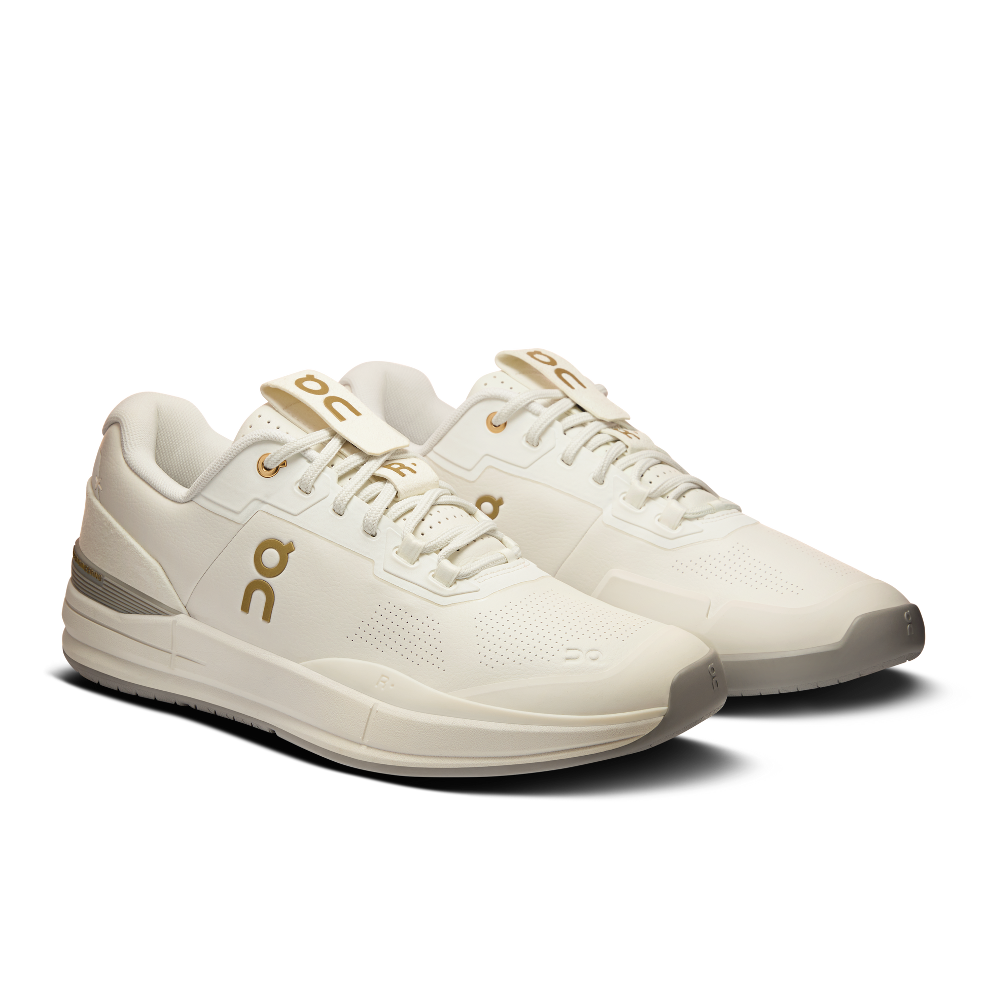 On The Roger Pro Ace Ivory Fog