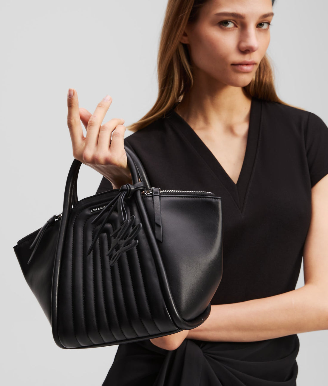 KarlLagerfeld Kwellen Tote Bag Black