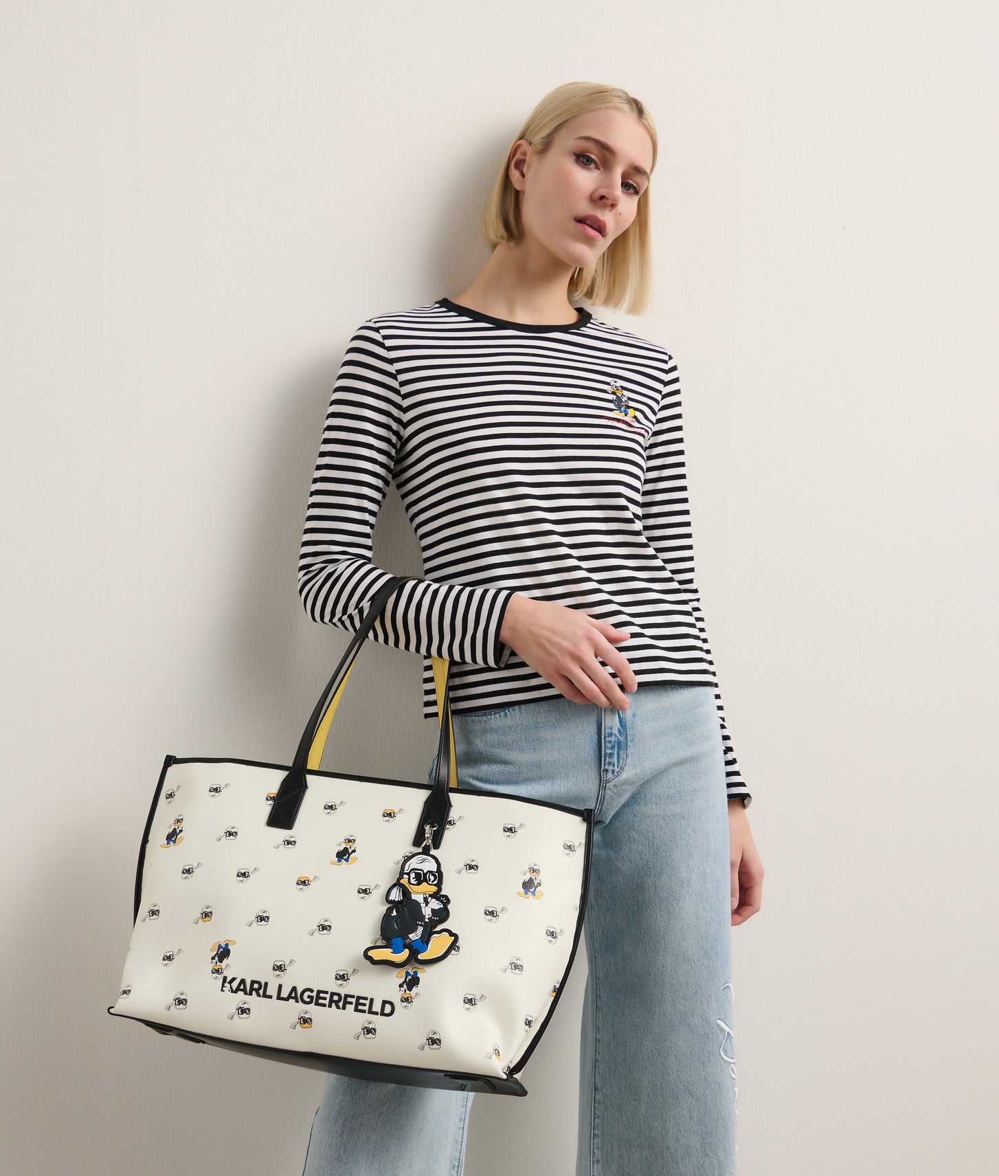 KarlLagerfeld Disney X Kl Print Tote Bag Cannoli Cream-Black