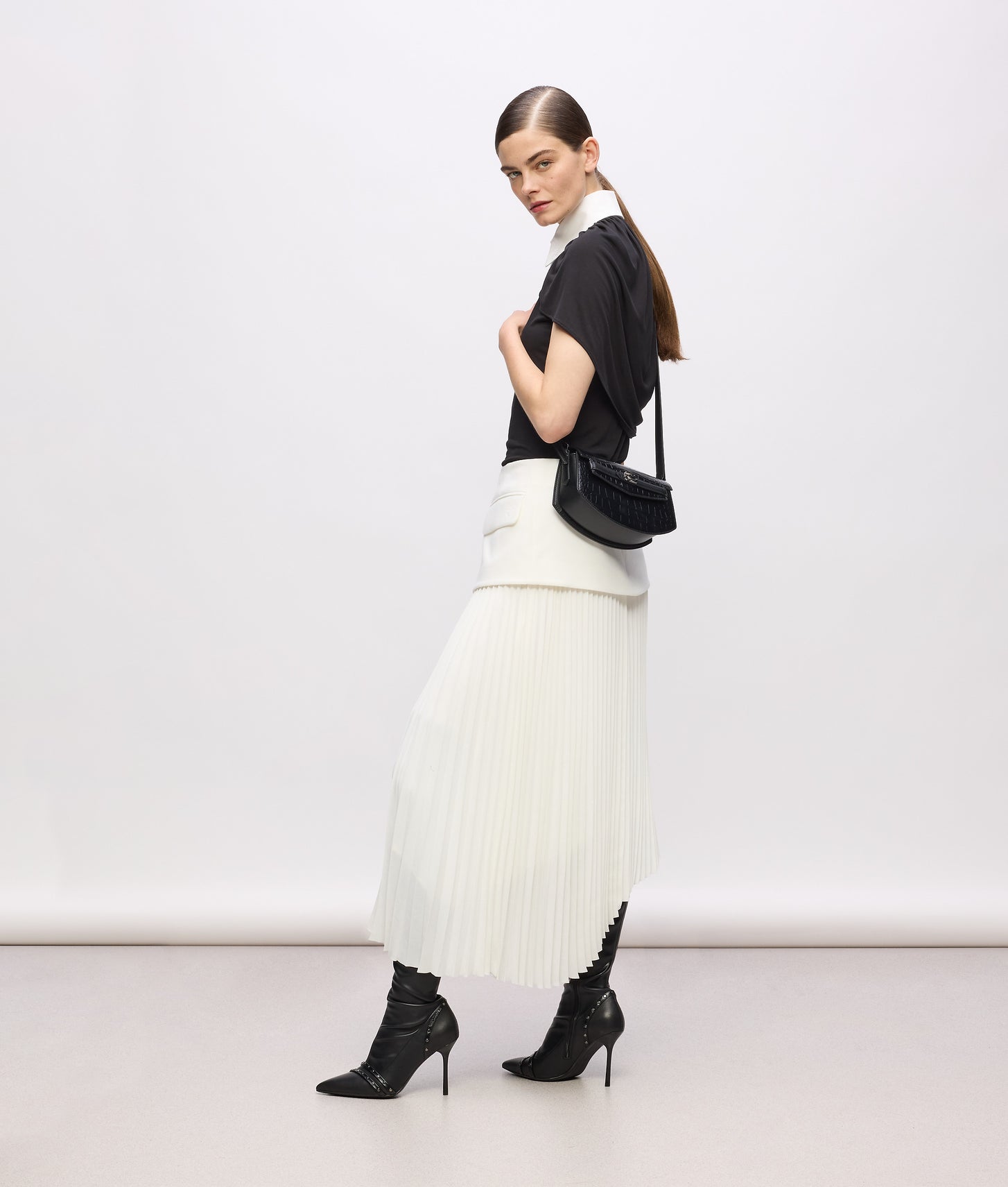 KarlLagerfeld Kstudio Crossbody Bag Black-Nickel