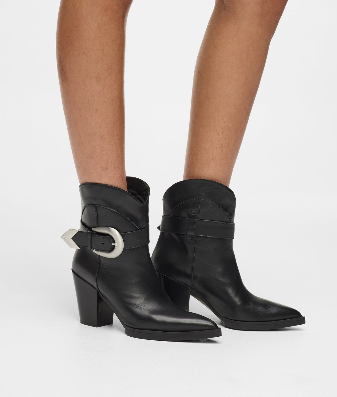 KarlLagerfeld Western Shoulder Bag Zinfandel