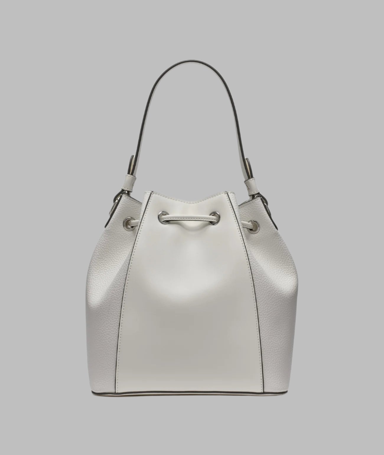 KarlLagerfeld Adele bucketbag white