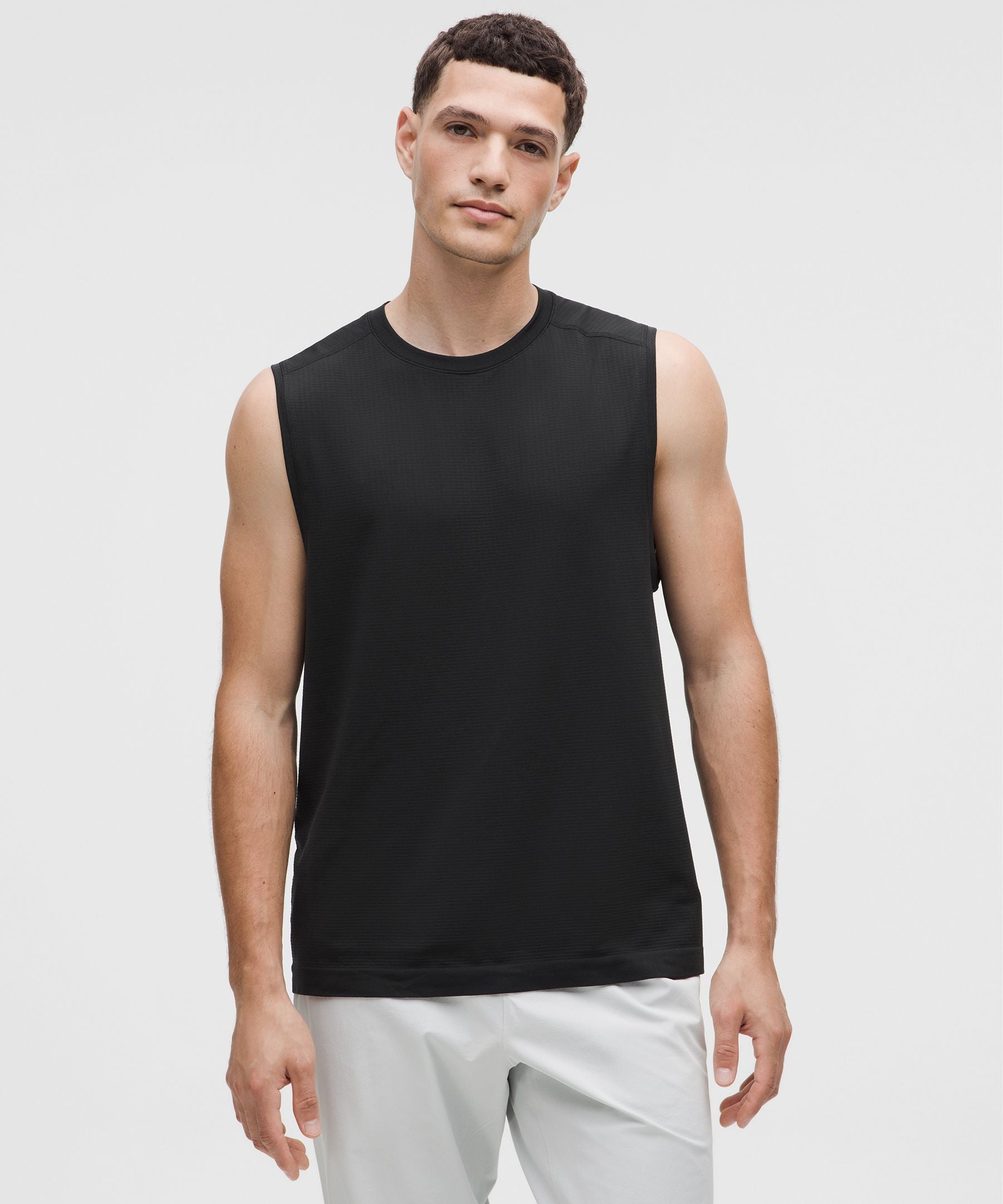 #color_black/black