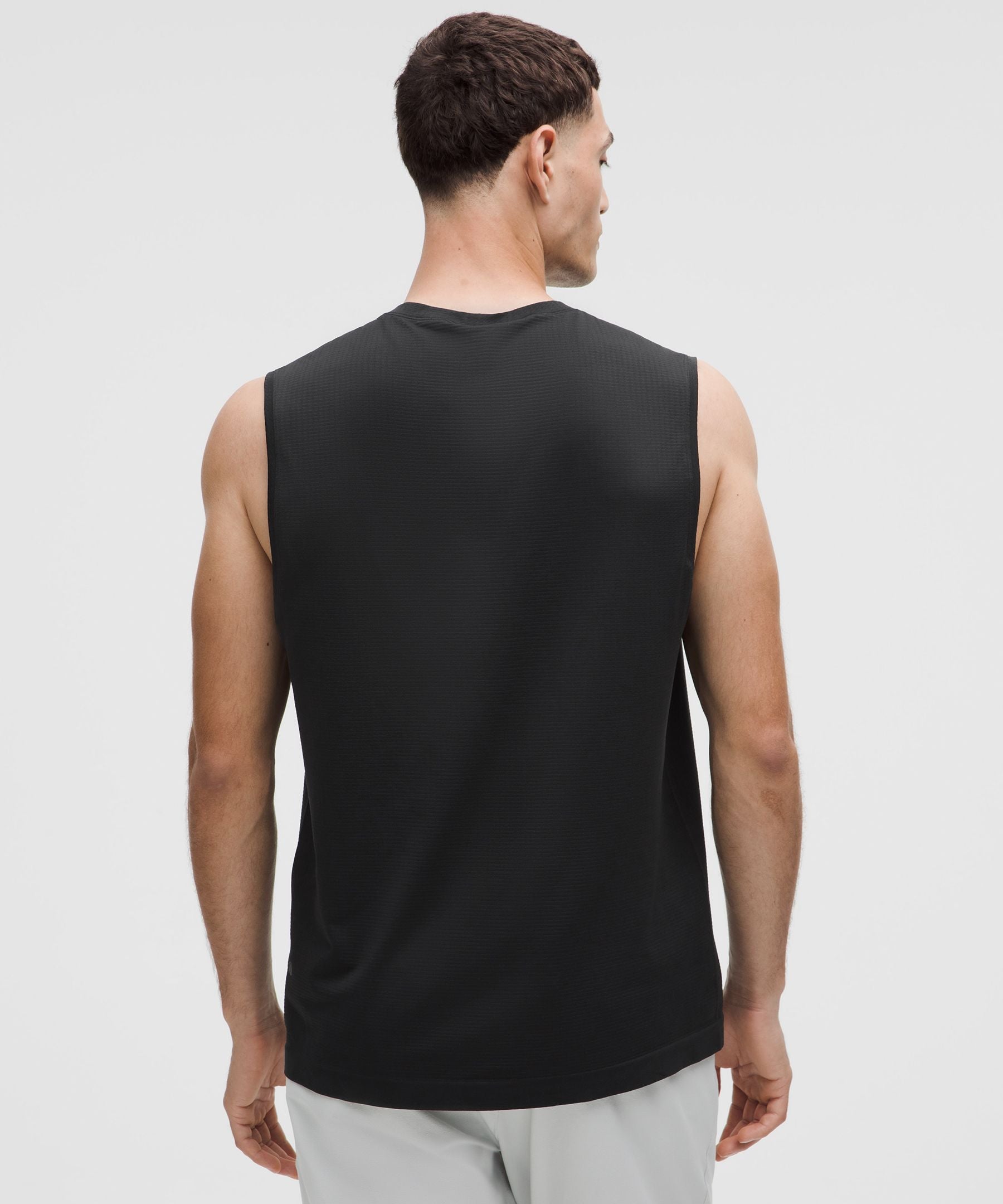 #color_black/black