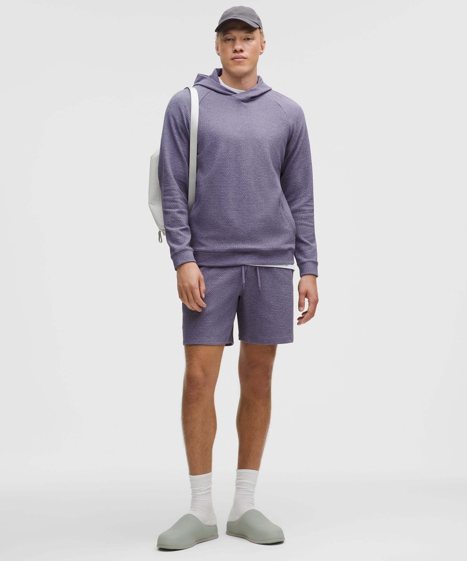 #color_heathered-grape-mist/black