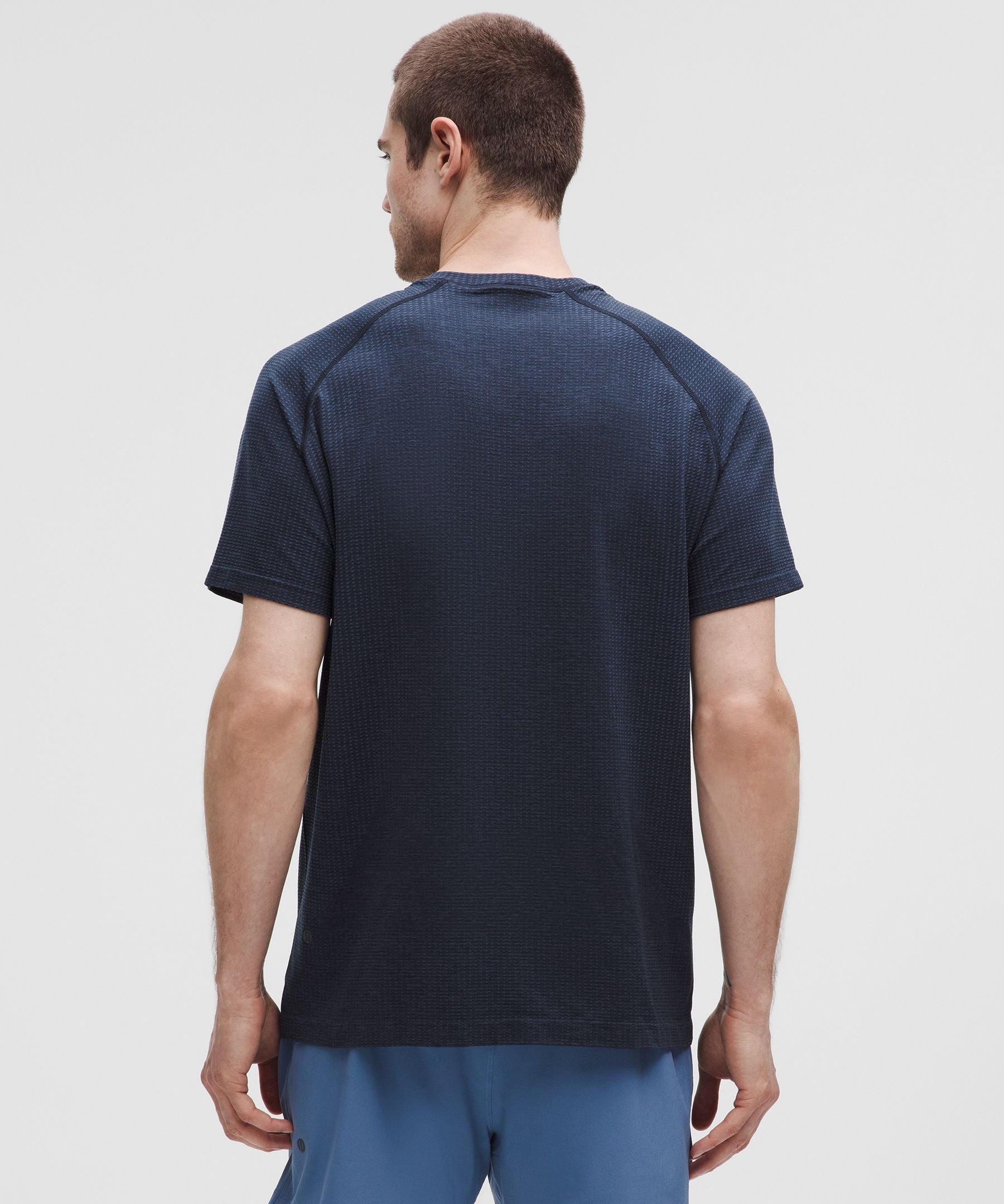 #color_mineral-blue/true-navy