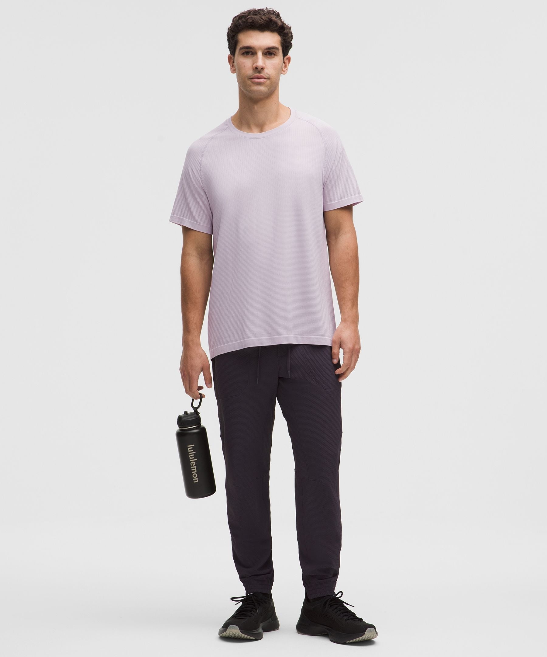 #color_faint-lavender/faint-lavender