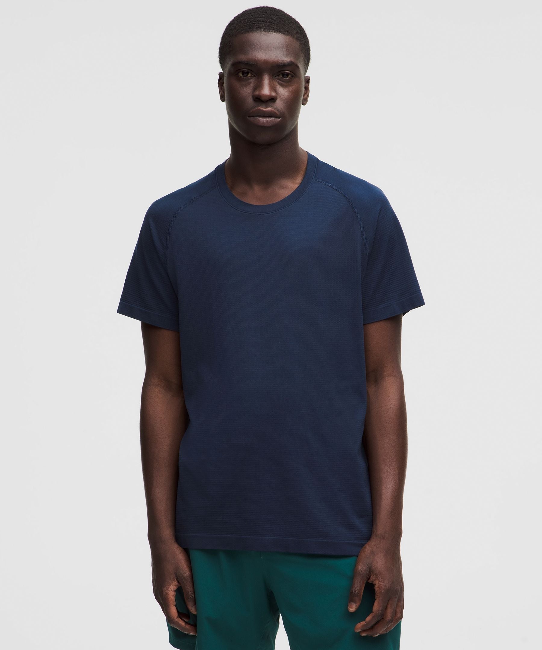 #color_club-blue/club-blue