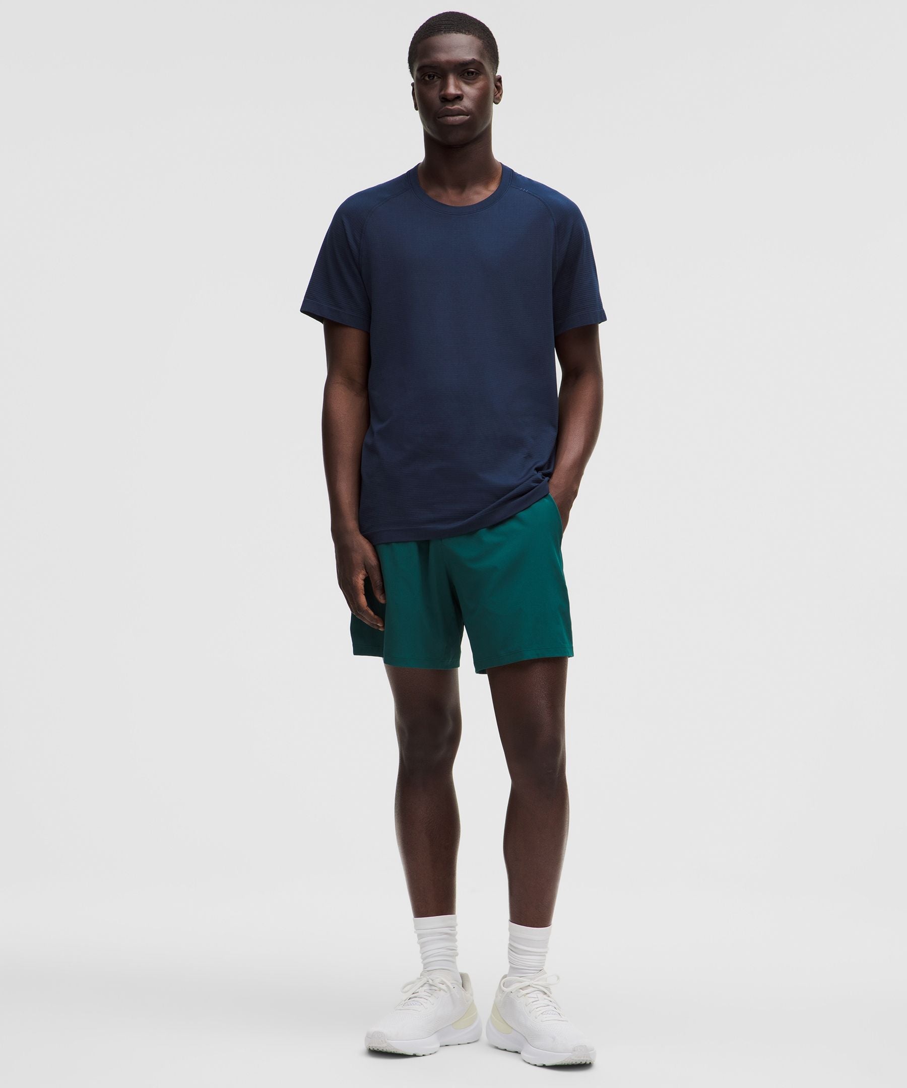 #color_club-blue/club-blue