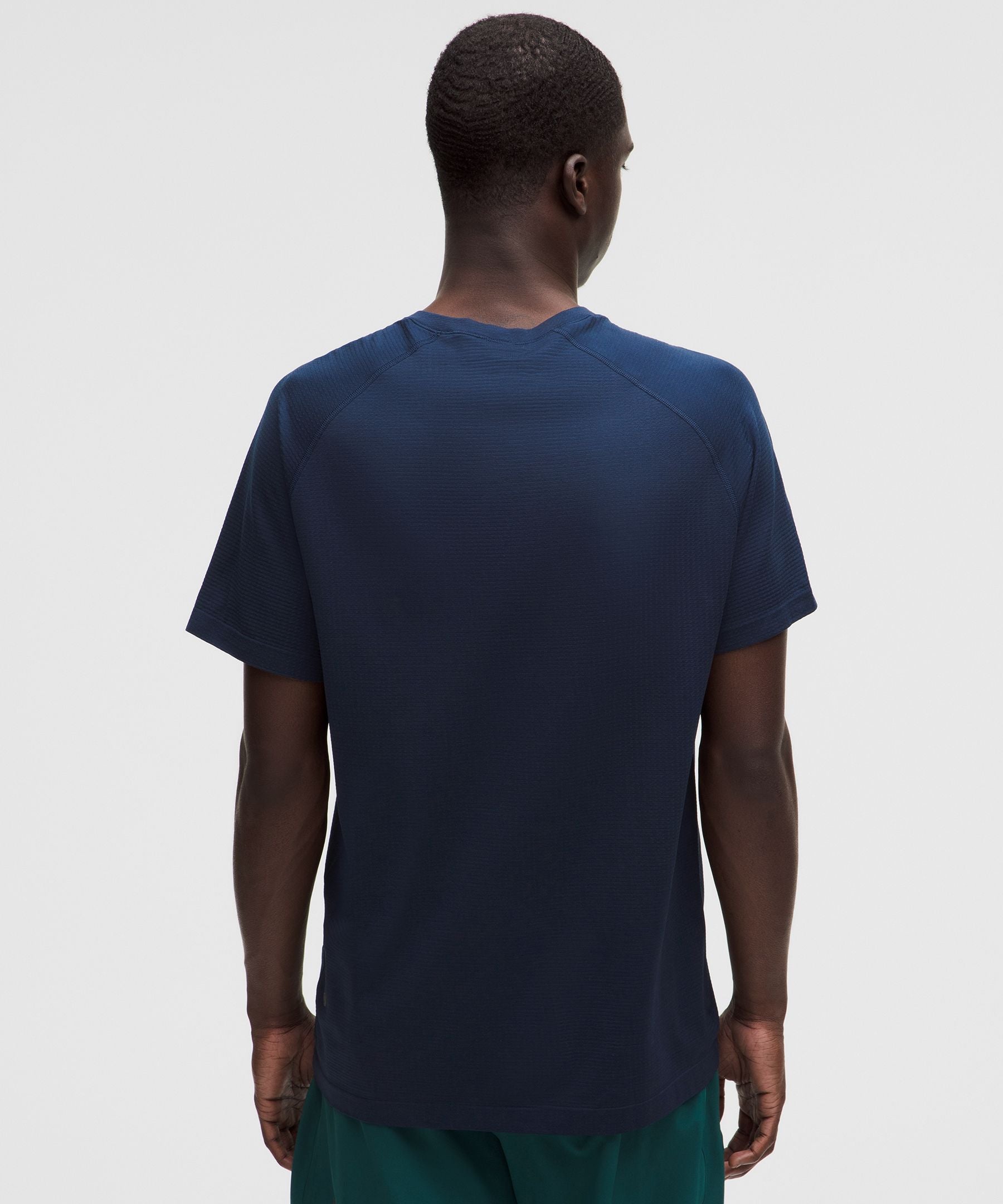 #color_club-blue/club-blue