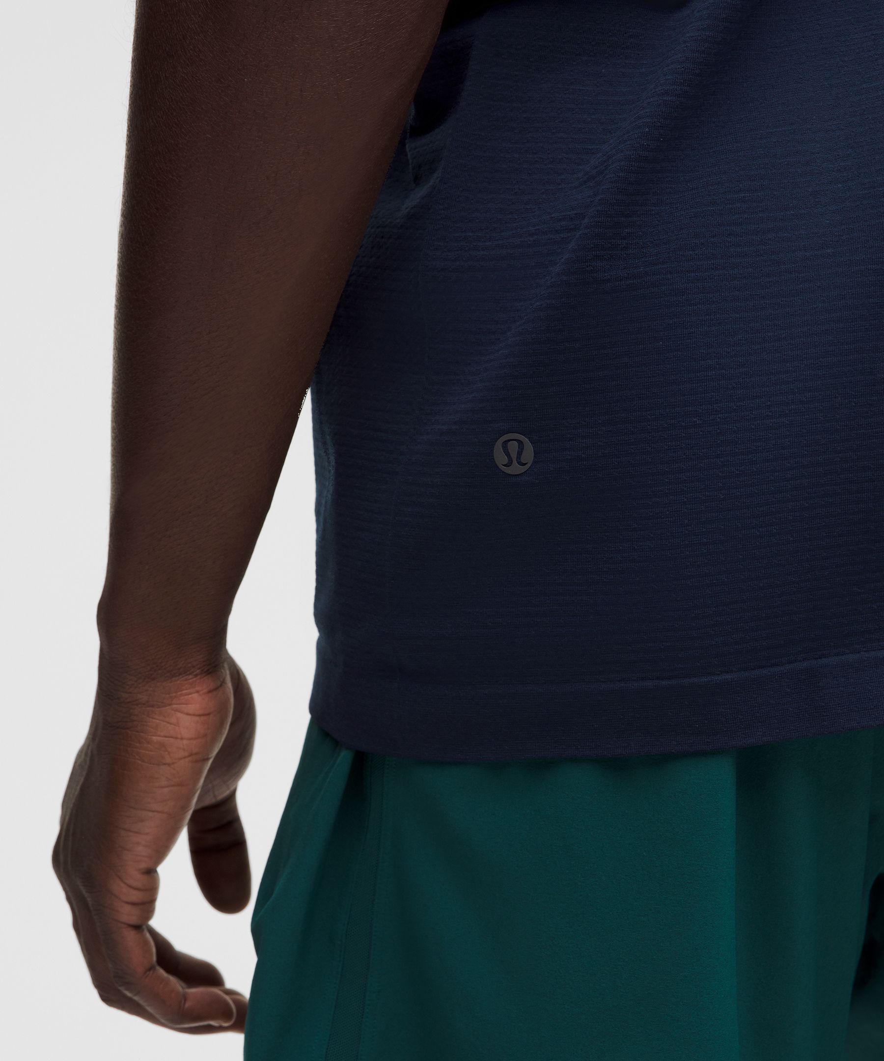 #color_club-blue/club-blue